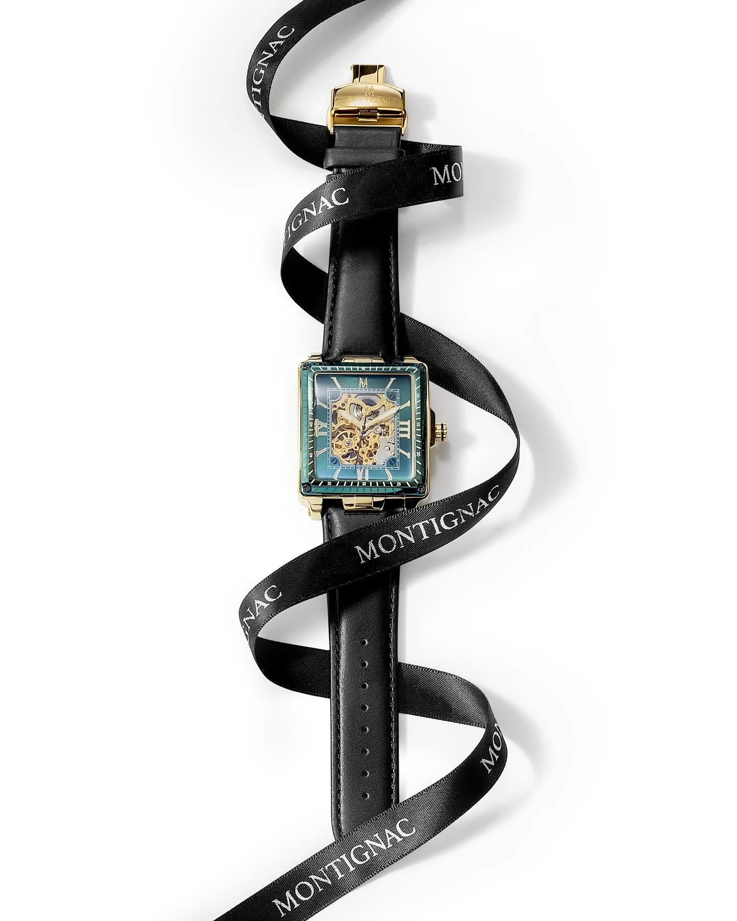 Montignac 
Thanks for watching&hellip; And keep it real 😉

#productphotography #watchphotography #retouching #luxury #luxurywatch