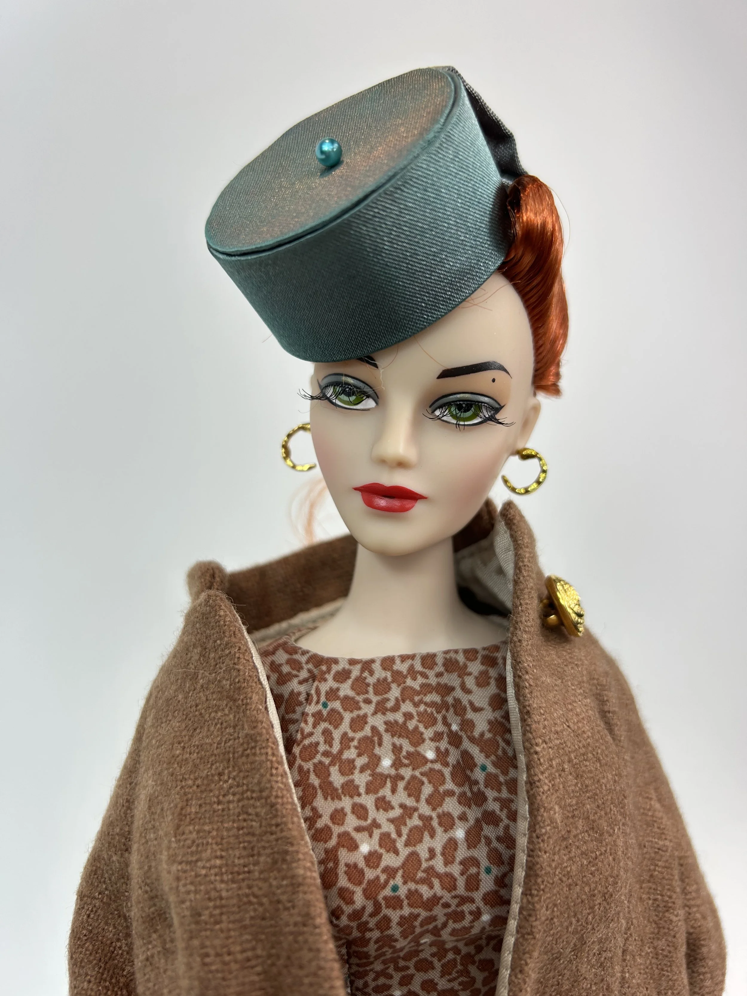 Madra Lord by Ashton Drake Galleries (Gene Marshall collection) "Chocolate Truffle" 2001