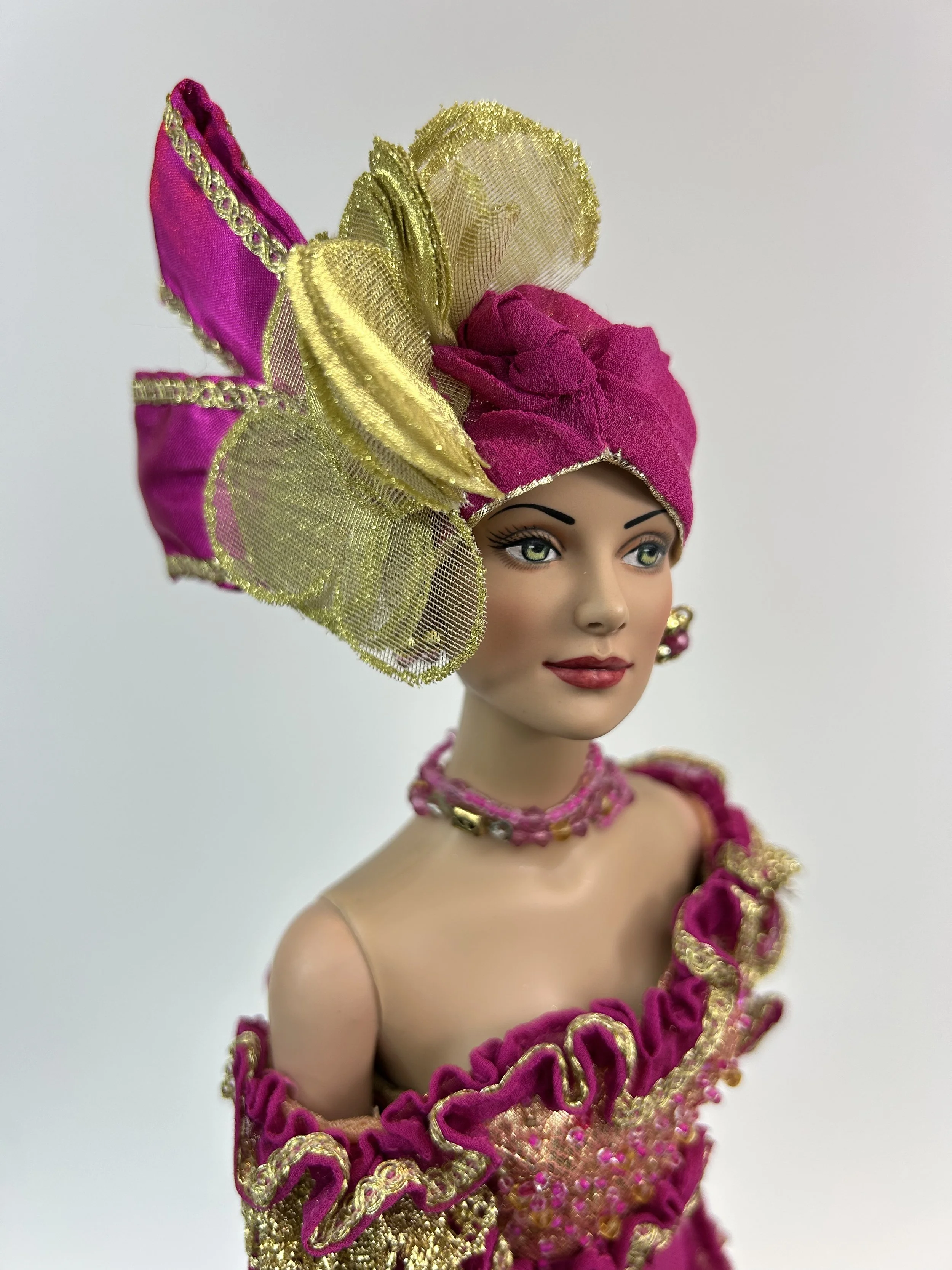 Brenda Starr by Tonner Doll Col for Effanbee "Brazilian Bombshell" 2005