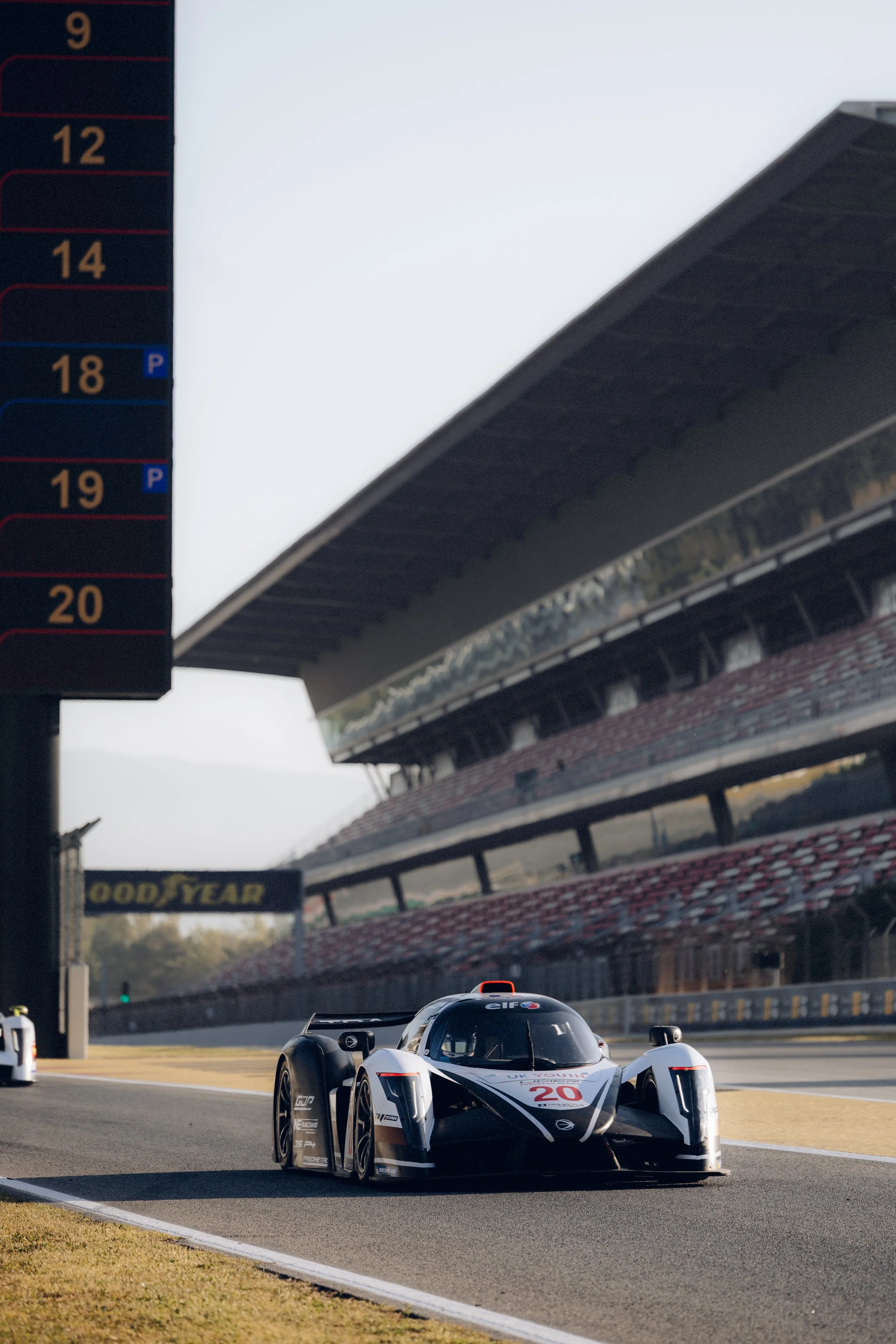 @caillouprod-ELMS-R1-6561.jpg