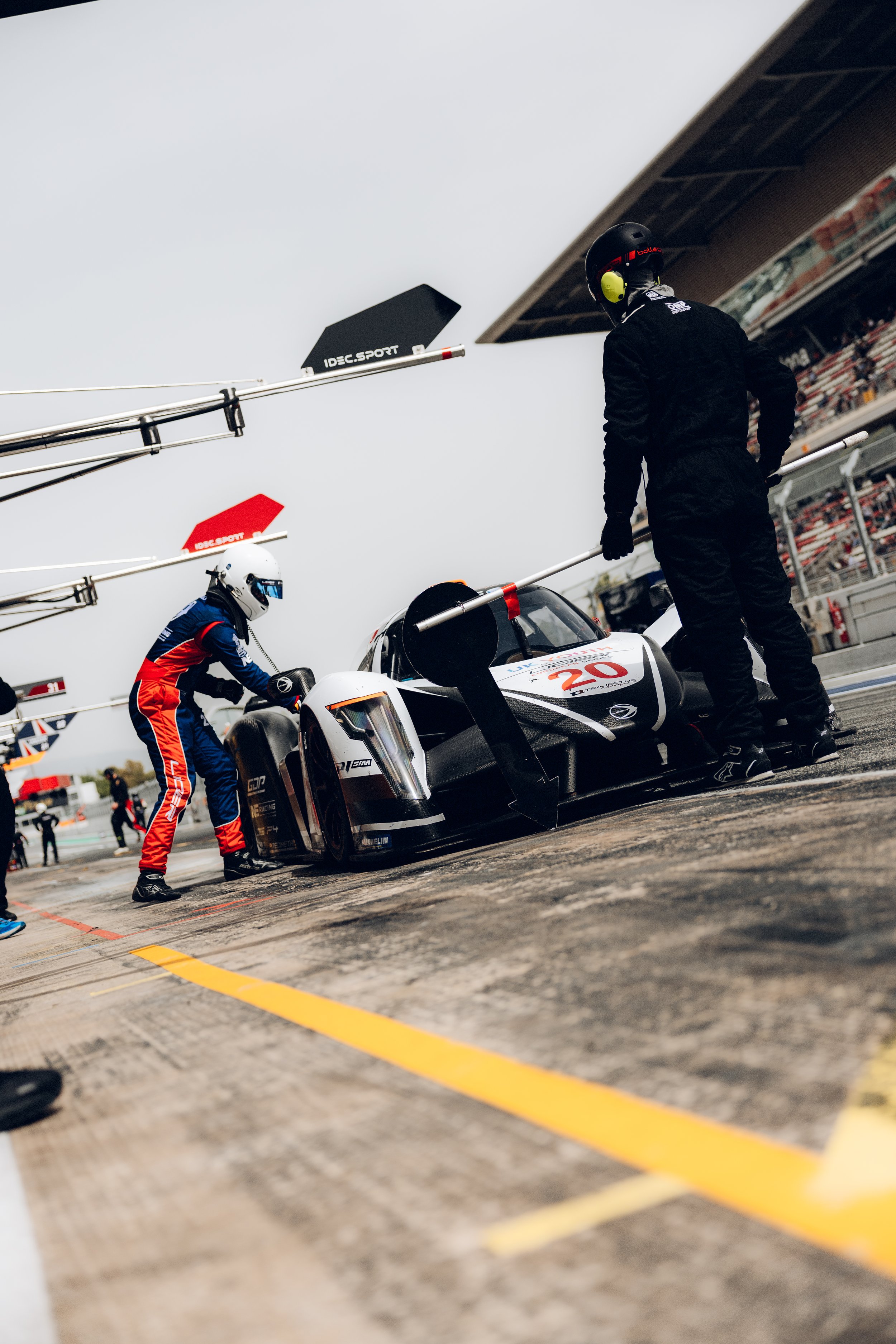 @caillouprod-ELMS-R1-0756.jpg