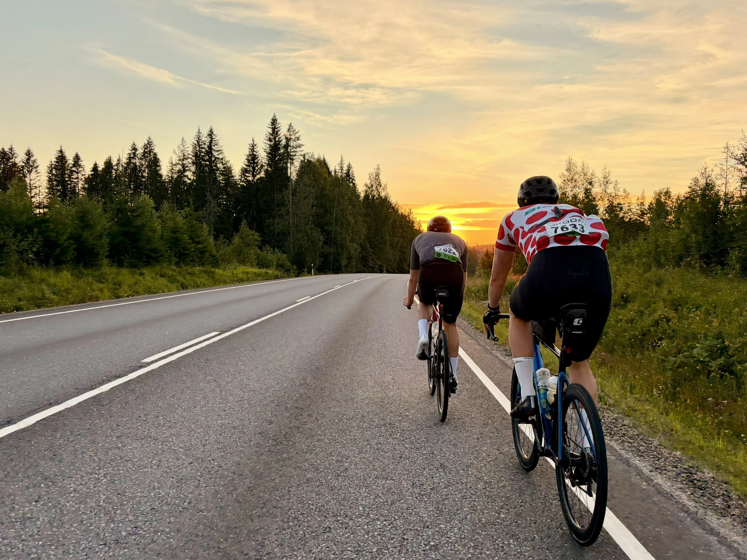 Cycling through the night in Saimaa