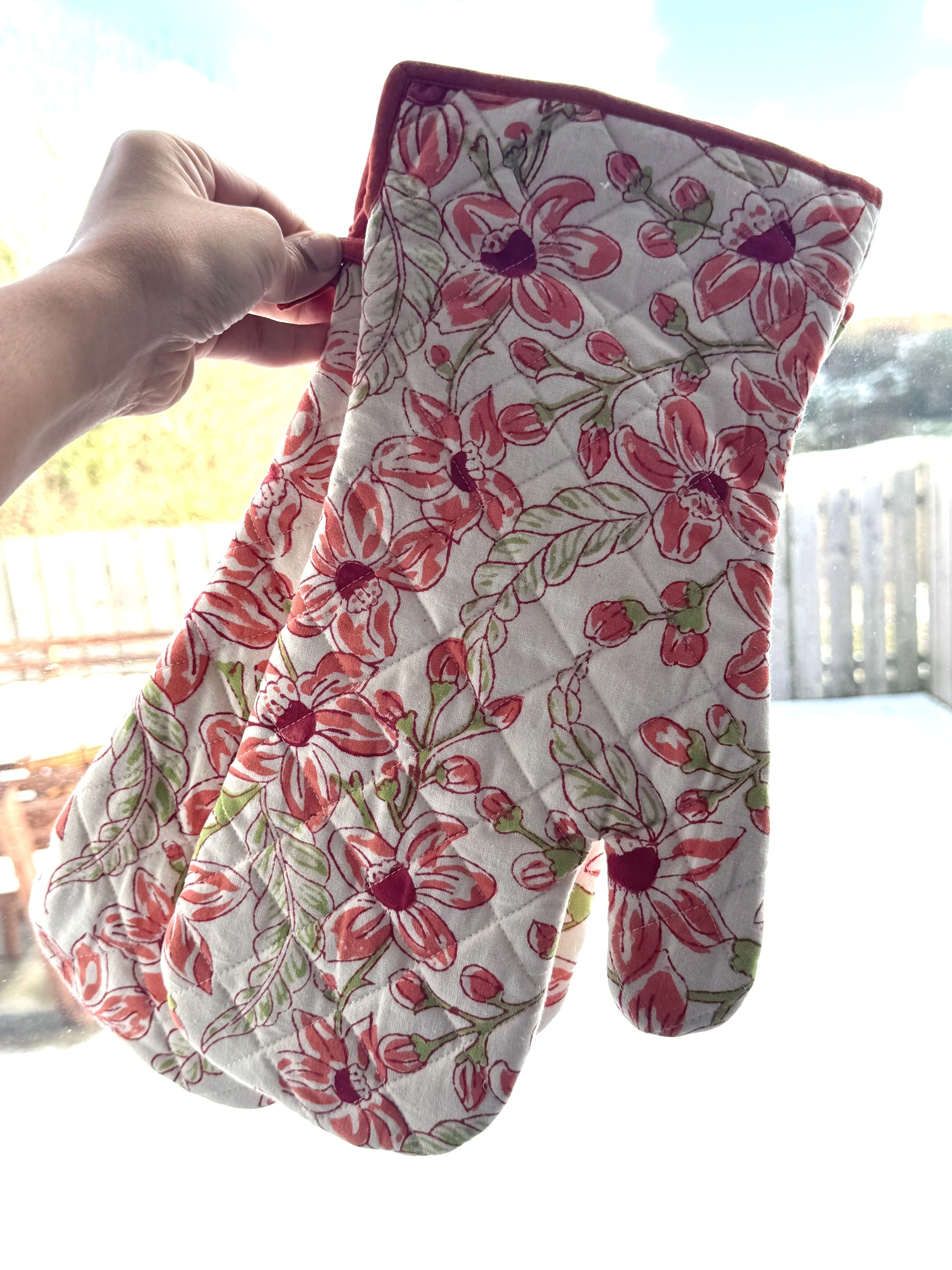 100% Cotton Oven Mitts- Set of Two- Gulshan (Blooming Garden)