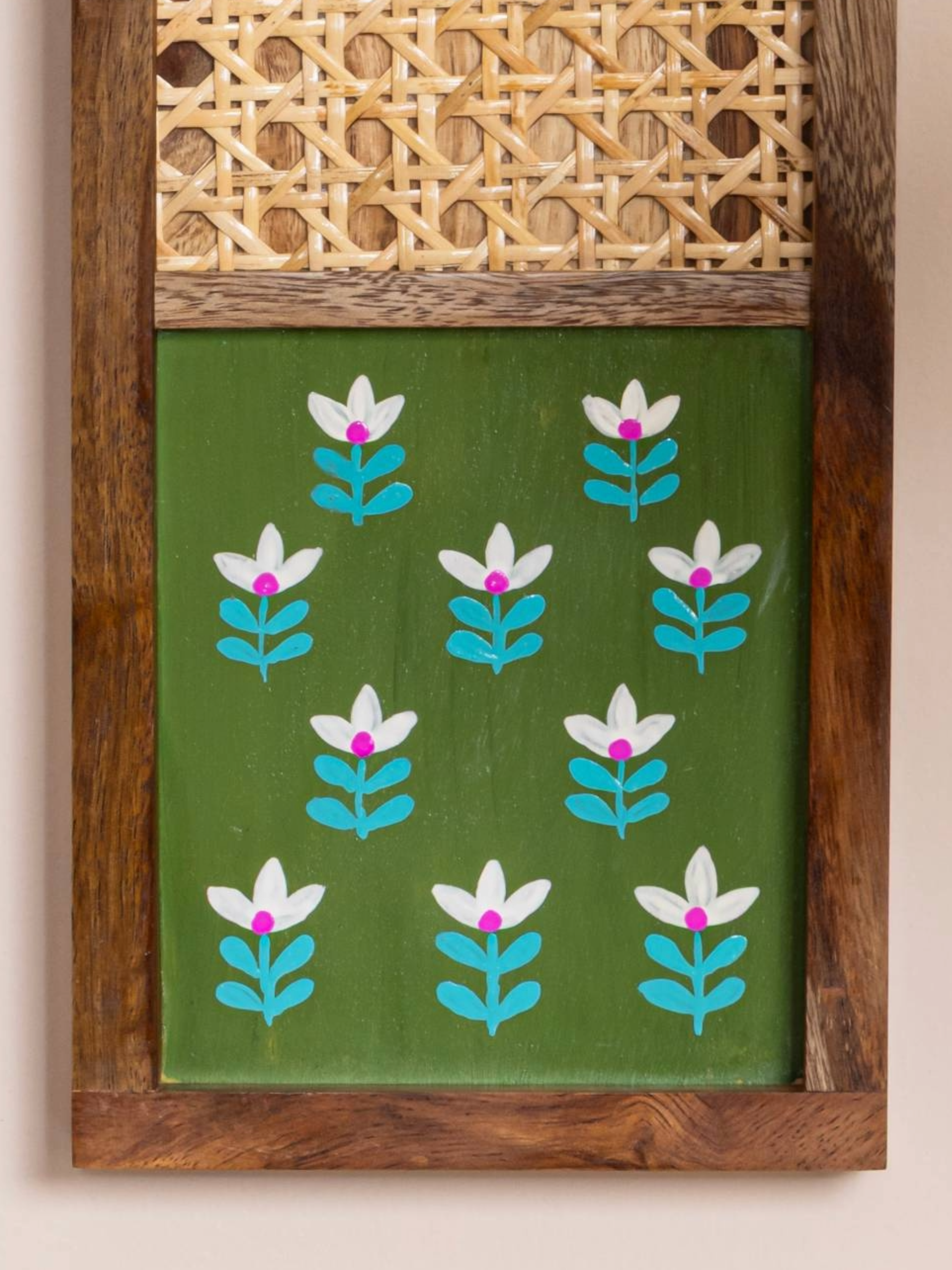 Template- Wall Plates-6.png