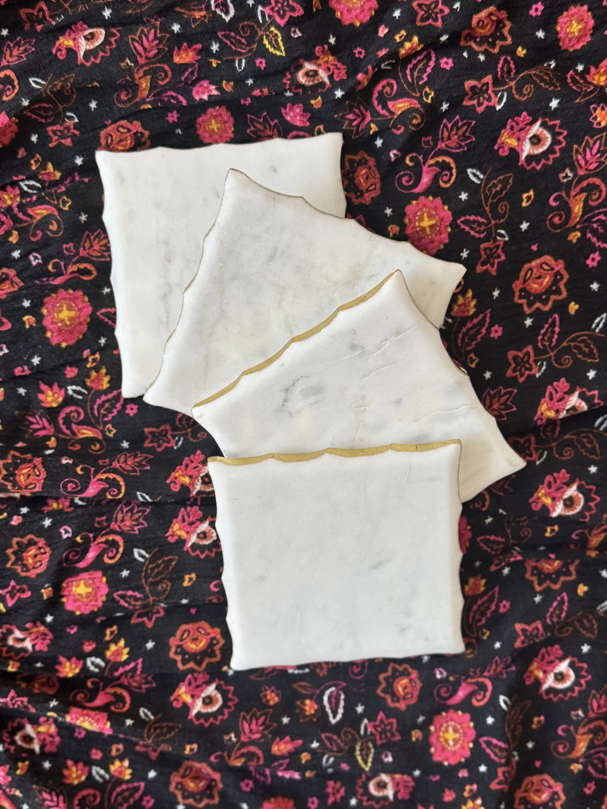 Marble Set of 4 Coasters- Square- Gold Outlines