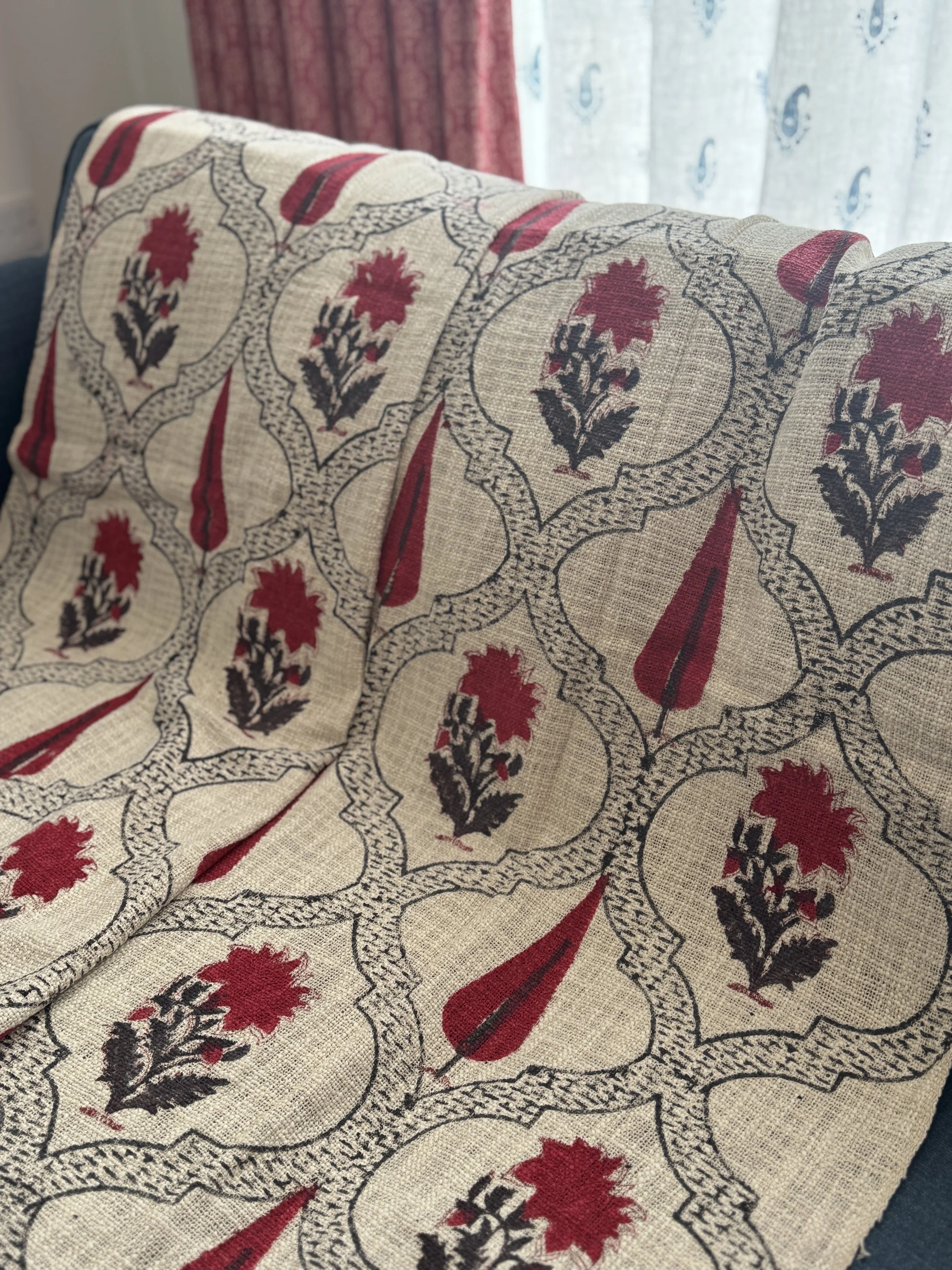 Cotton Throw- Patti (Leaf)- Red