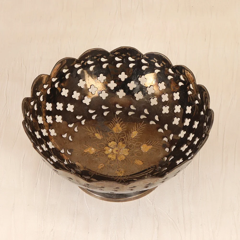 66687Beautiful-Jali-Work-Brass-Fruit-Bowl-for-Home-Decoration-1.webp