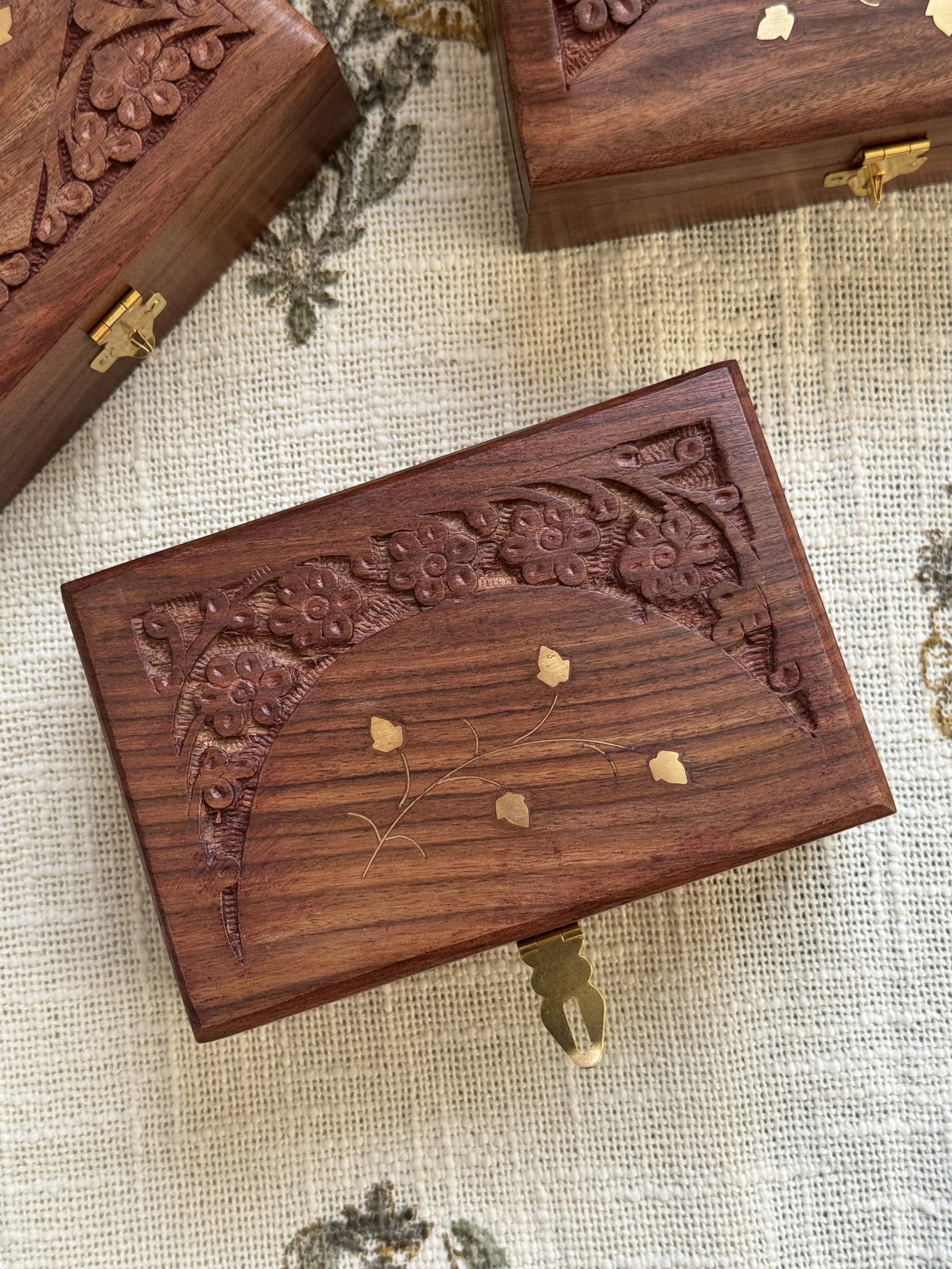 Jewellery Box- Carved in Rosewood (Medium) Crescent