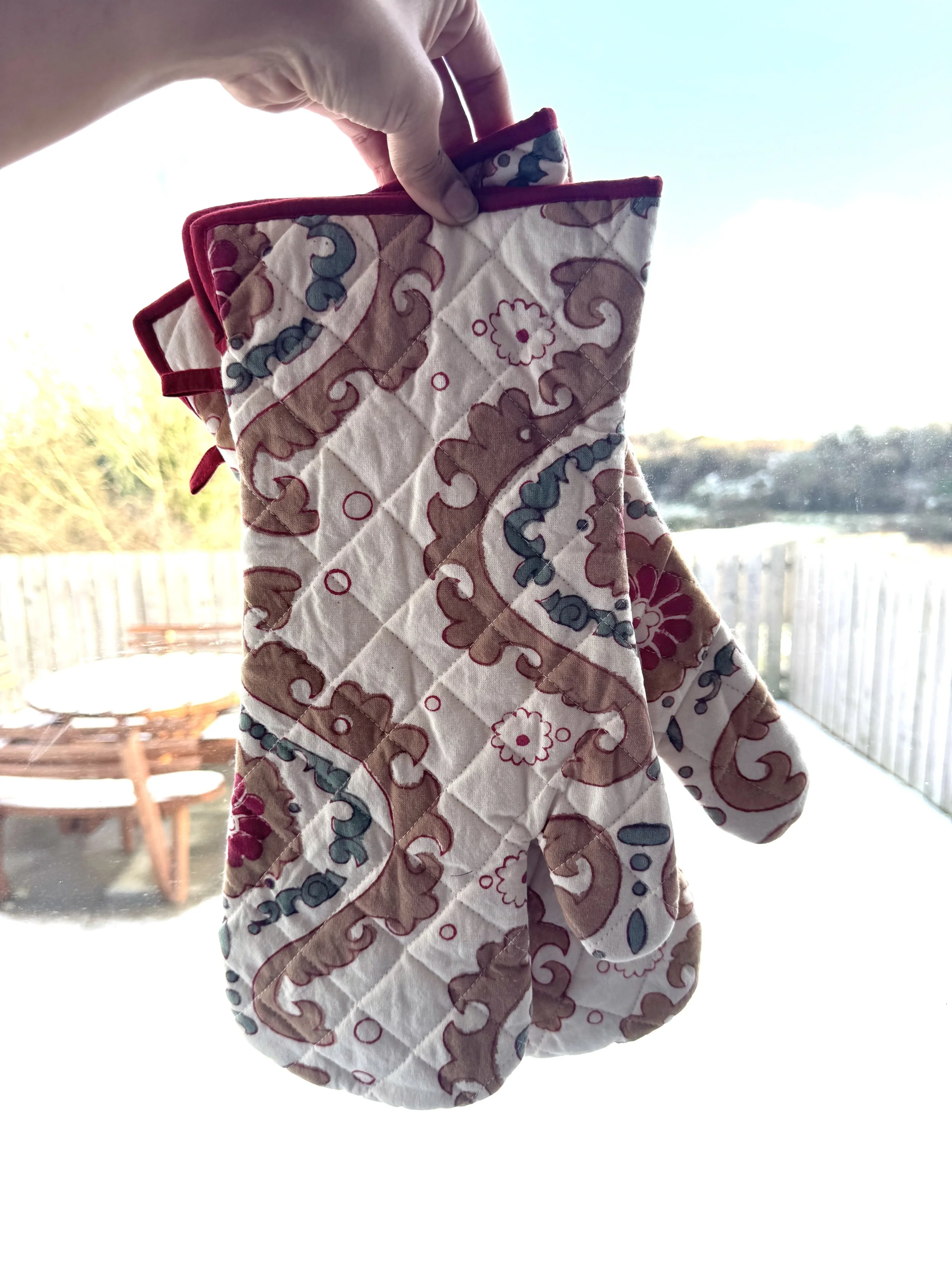 100% Cotton Oven Mitts- Set of Two- Ritu (Season)