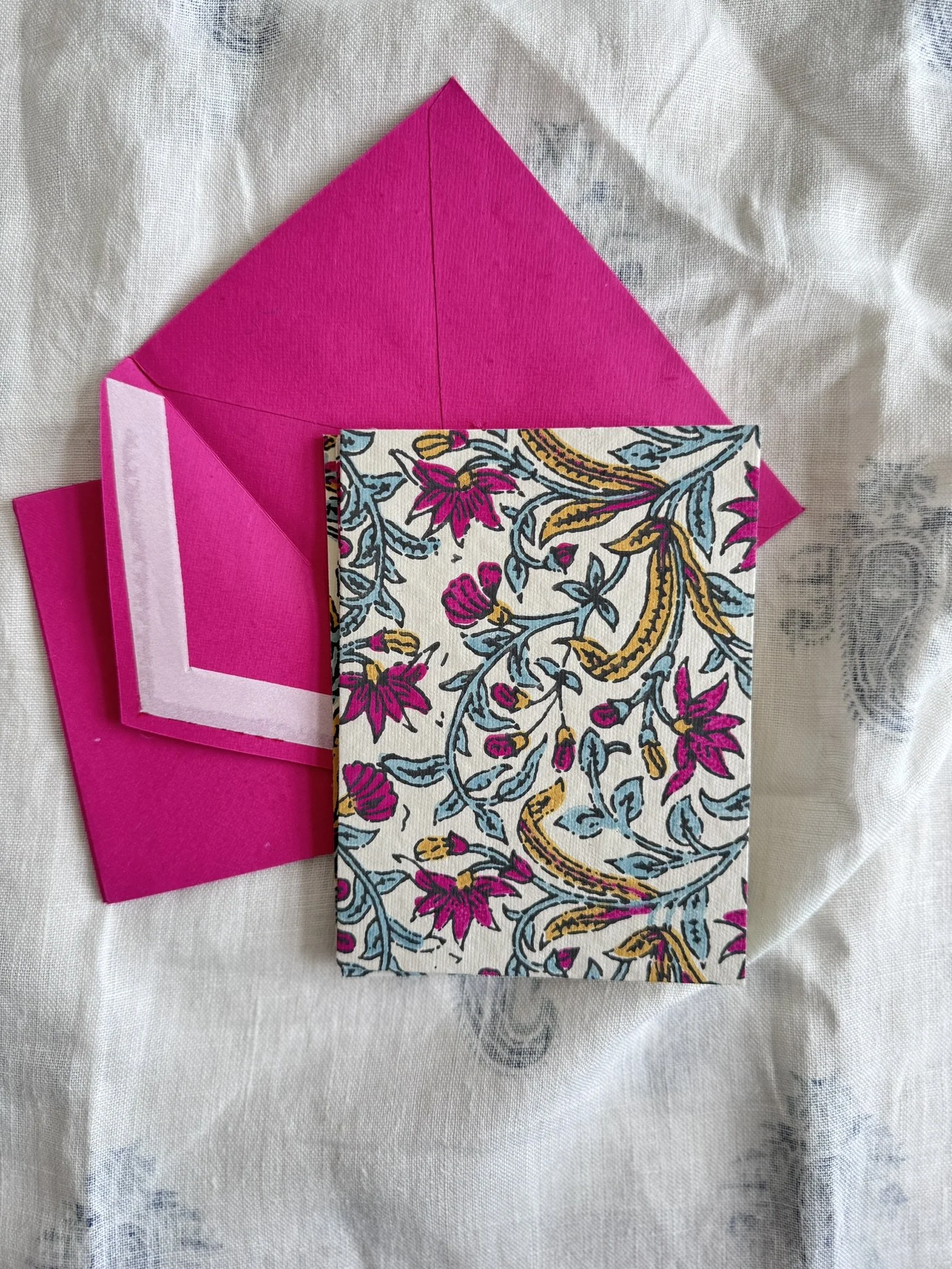 Tree-free Hanmade Paper Blank Notecards- Pink & White