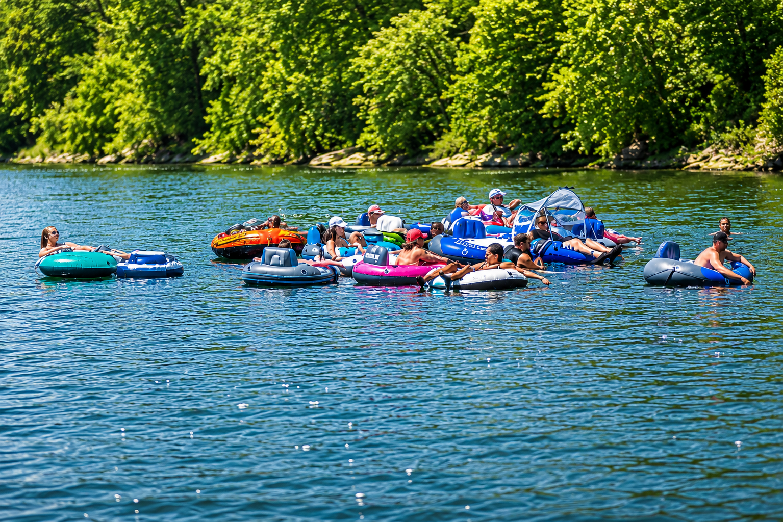 Your Perfect Summer Day | Tubing on the Delaware