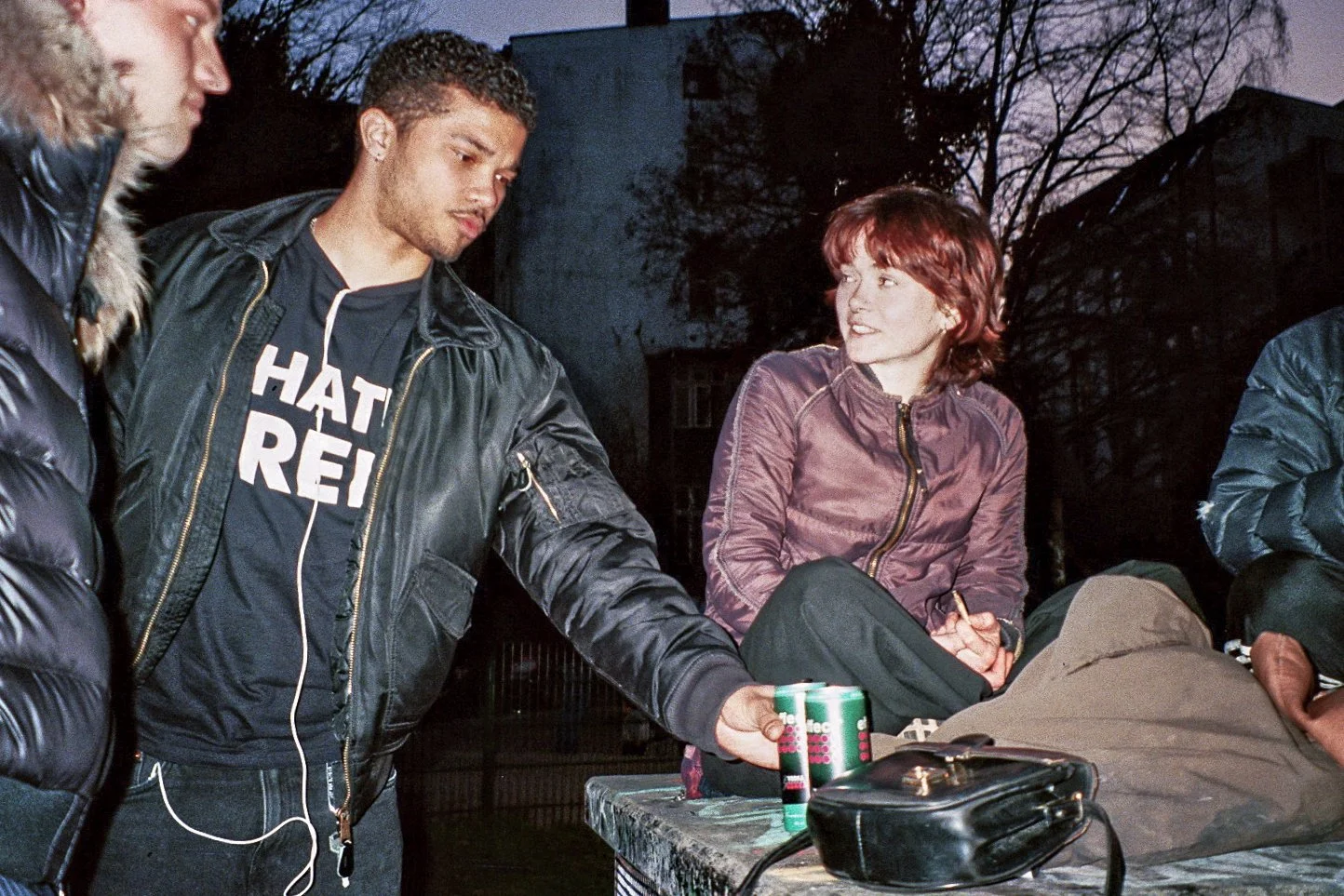 imm002_3.jpg