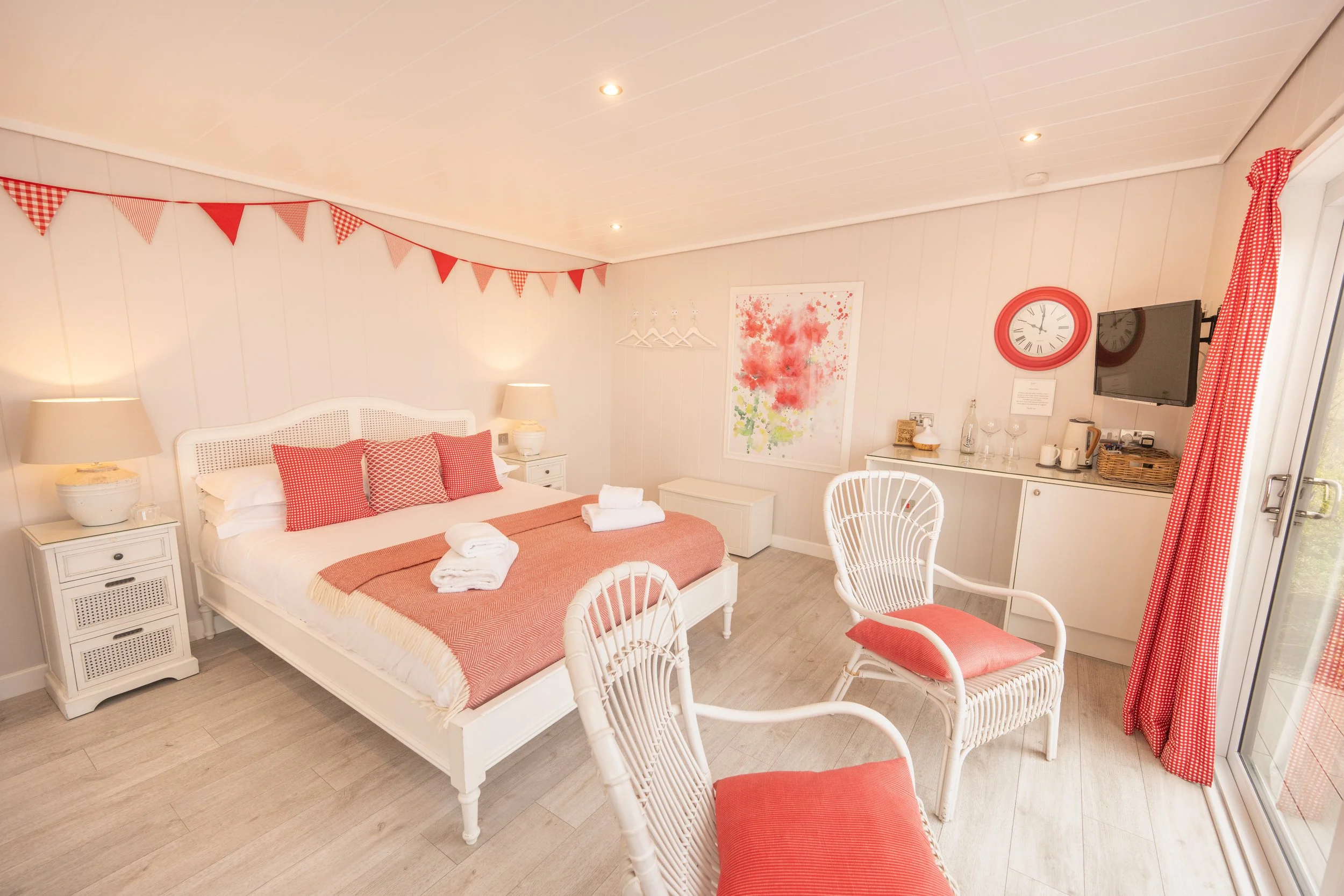 250304_Laggan_DIP_054_Poppy Pasture.jpg