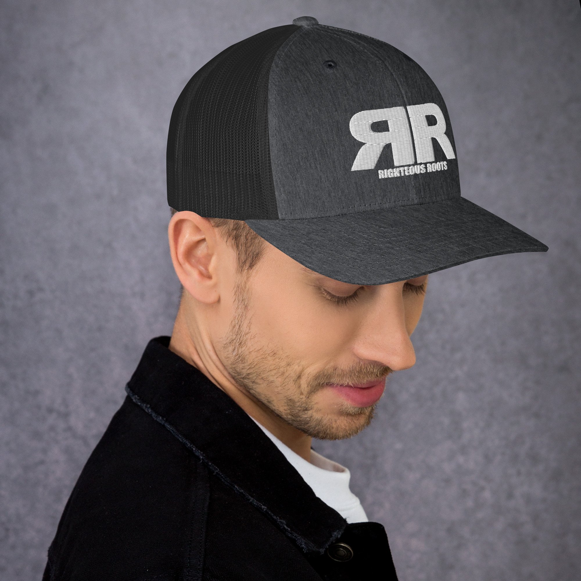 retro-trucker-hat-dark-heather-gray-right-681f665d11352.jpg
