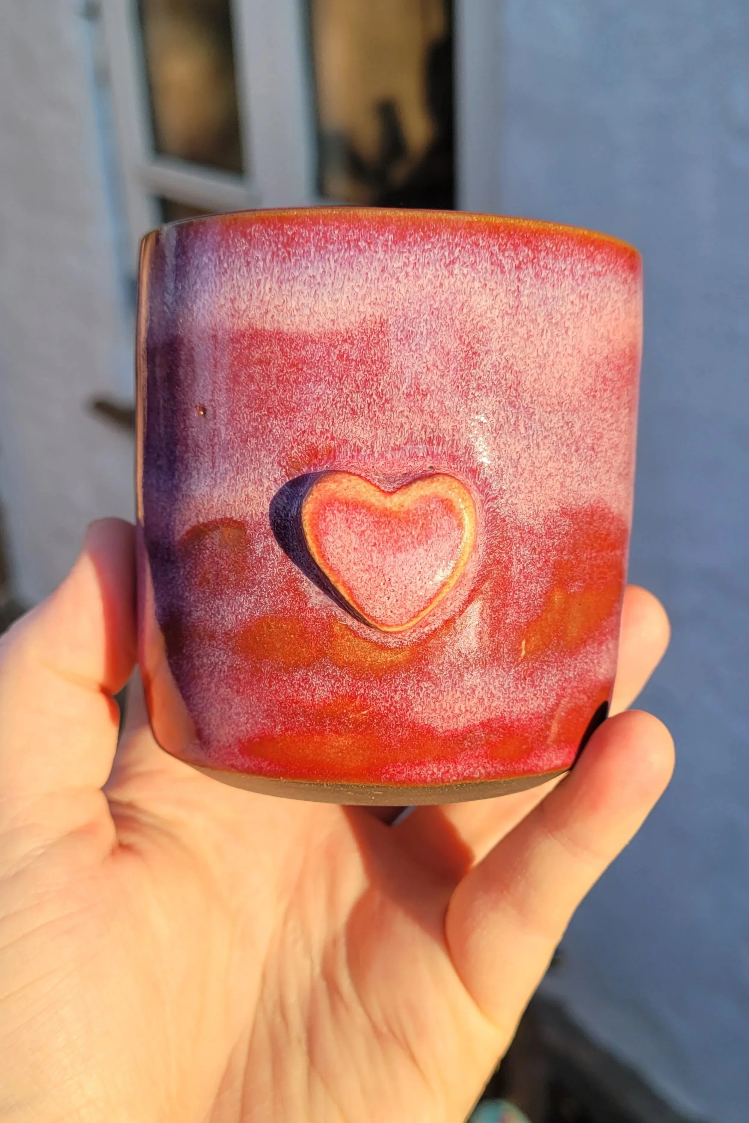 Kærlighedskop i Sort Ler