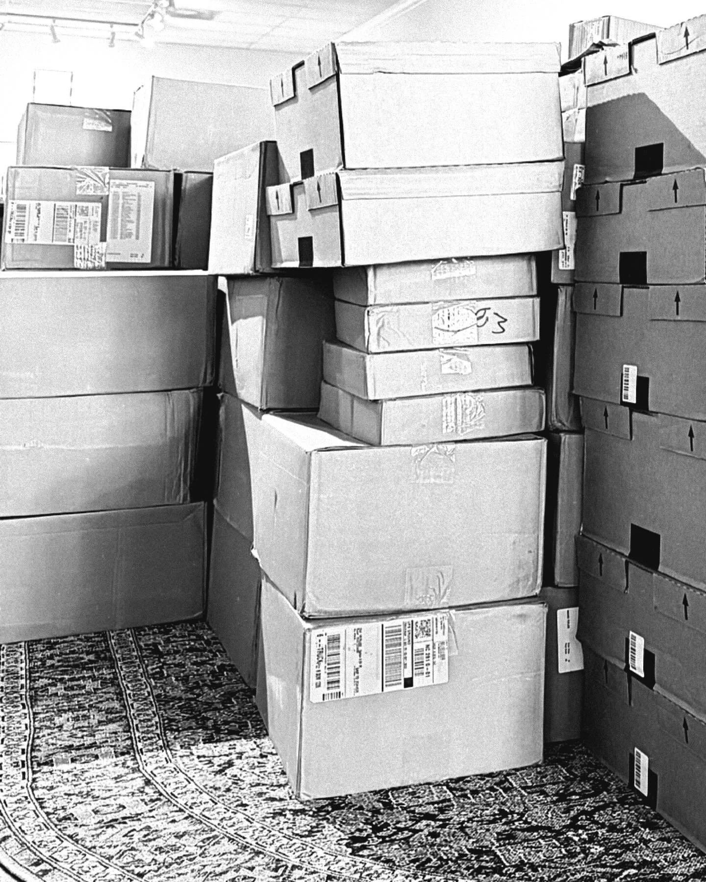 📦 Now THIS is a sight for sore eyes (and a sign of sore arms 💪🏻)