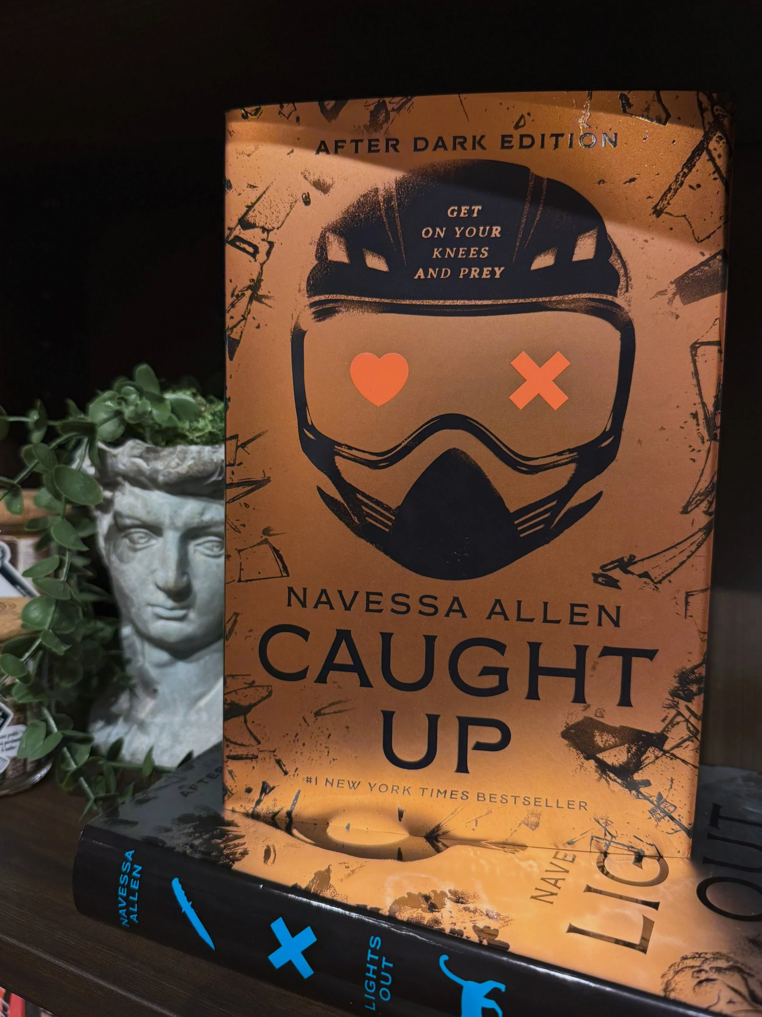 Looking for the perfect gift for the dark romance reader in your life? Navessa Allen&rsquo;s Caught Up After Dark Edition dropped today. I love the gorgeous copper cover and the glossy black page edges, and much like the Lights Out After Dark Edition