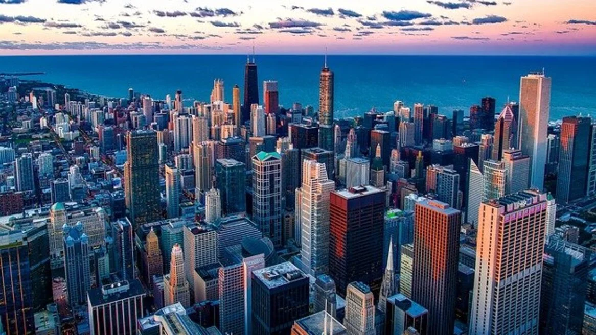 Guitaro Goes to Chicago