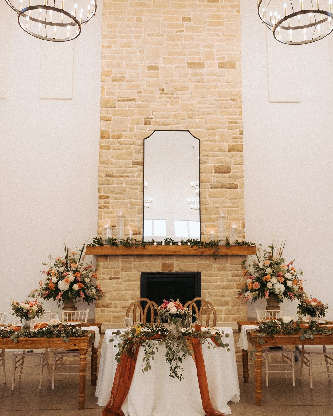 It&rsquo;s the first day of fall, and our 2026 dates are filling fast. 🍂 We&rsquo;re looking forward to cooler air, golden light, and that perfect autumn atmosphere made for &ldquo;I do&rdquo; at The Hartwood. 

Coordinator: @campbell.coevents 
Venu