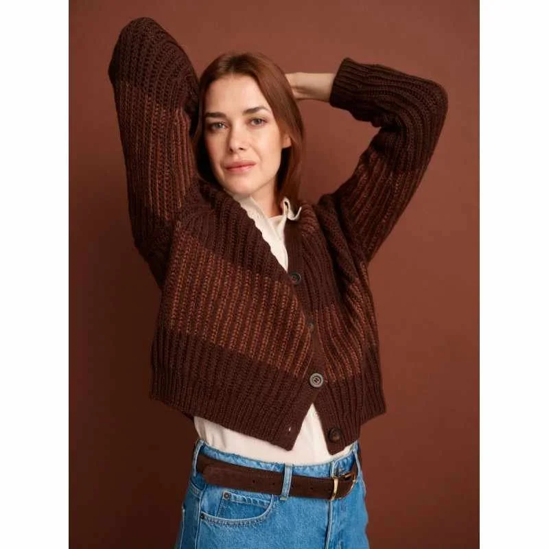 52-weeks-of-sweaters (3).jpg