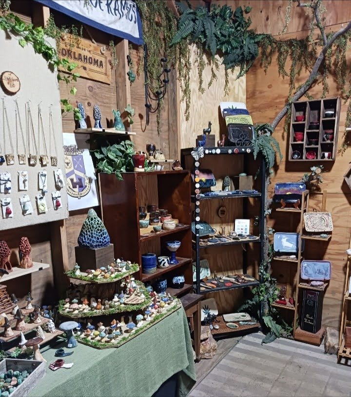 Shop arrangement of Diana Hood's Pottery