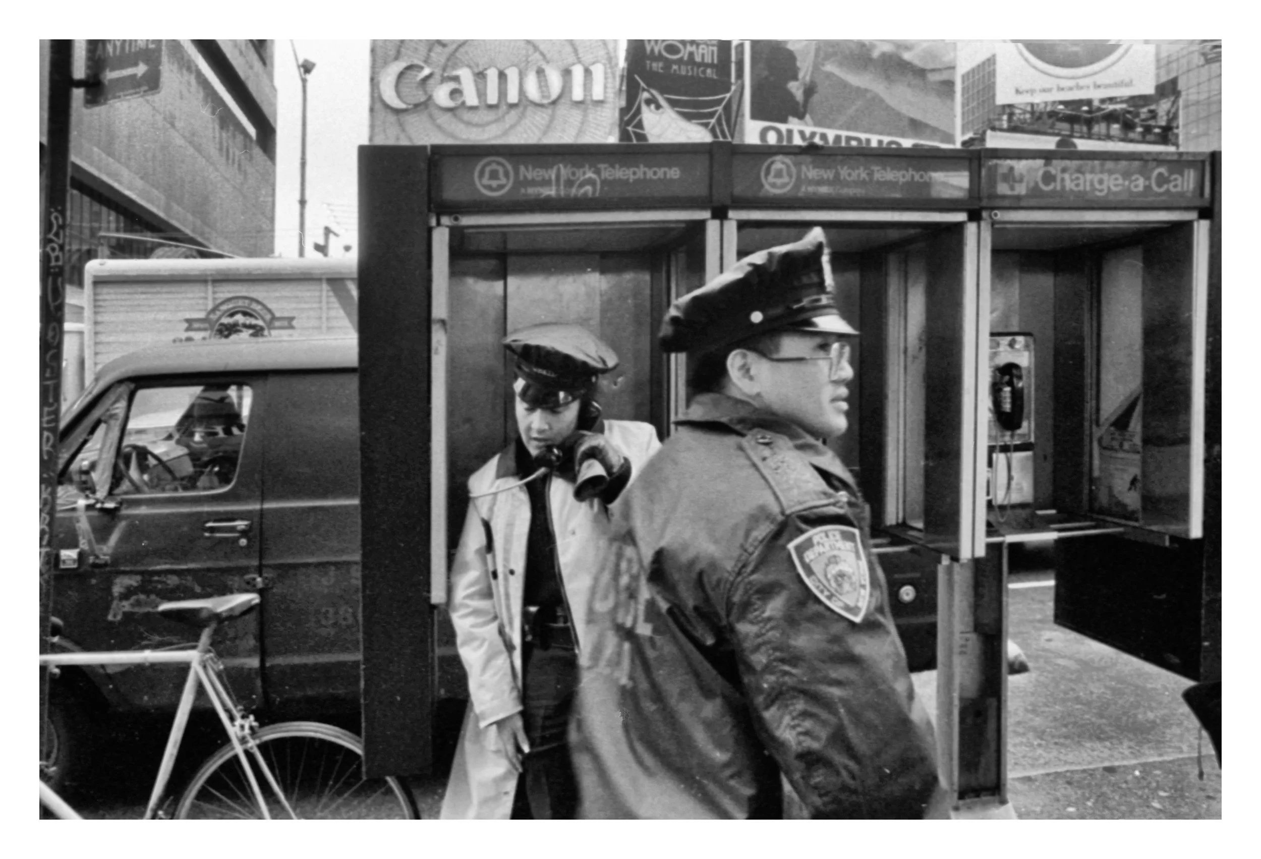 Elvis+Takes+A+Call+NYC.jpg