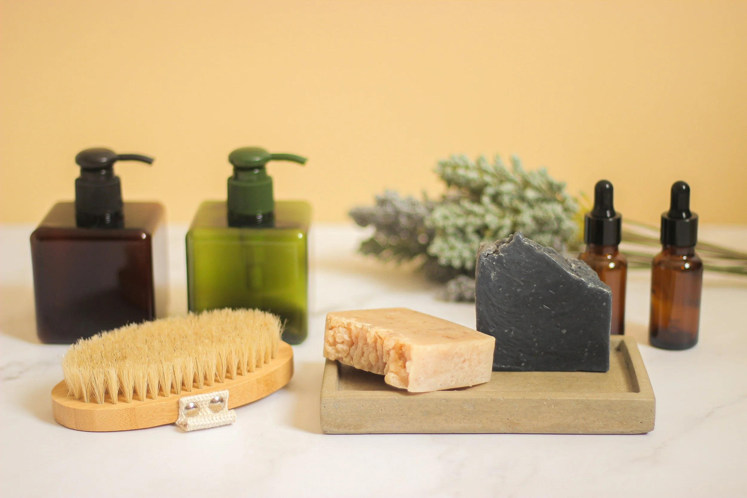 Liquid vs. Bar Soap: The Chemistry Behind the Suds