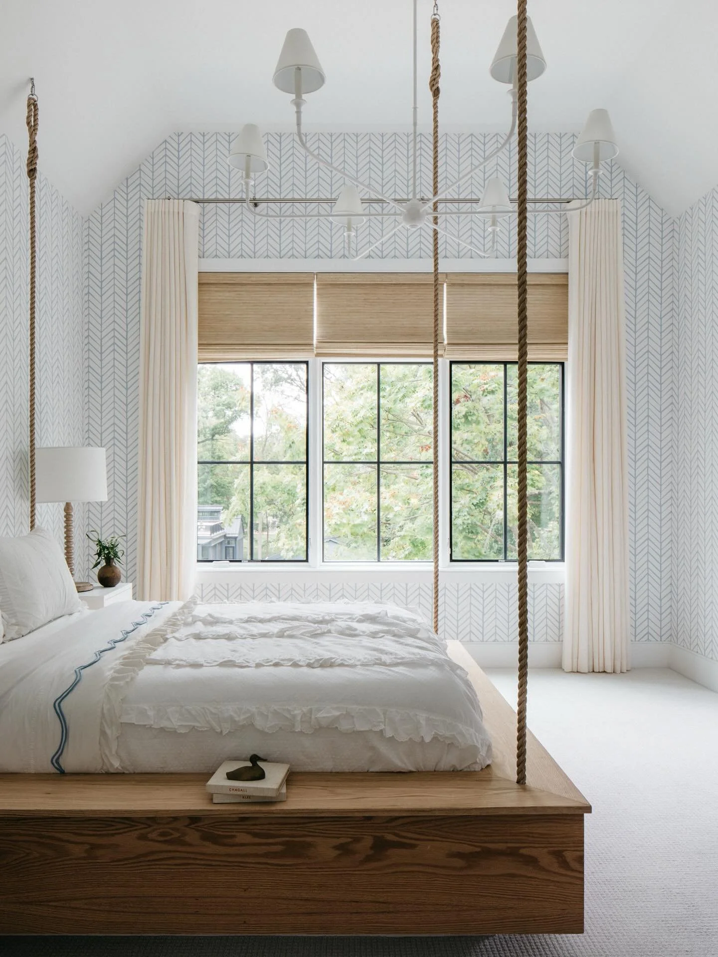 Designing kids' bedrooms is a thrill! These three sisters' individuality is beautifully reflected in their rooms.
Do you have a favorite? 
.
.
.
Design/build: @mhousedevelopment 
Photography: @margaretrajic 
Styling: @brandideversrussow