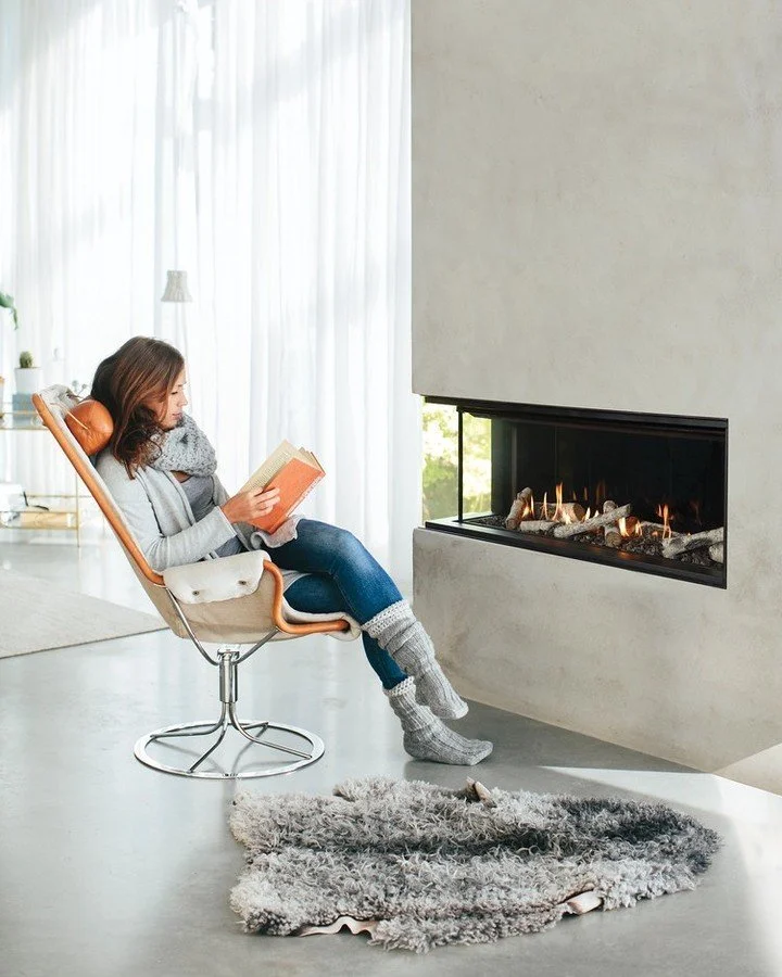 Get cozy with the radiant warmth of an energy-efficient Valor gas fireplace, insert, or stove. 
.
.
.
.
.
.
.
.
.
.
.
.
#gas#fireplaces#bc#fire#heat#valor#miles#fireplaces#