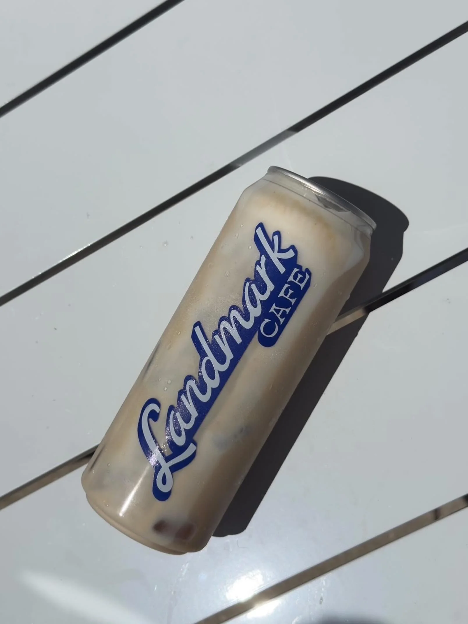 🏝️ 🥥 x Landmark Cafe