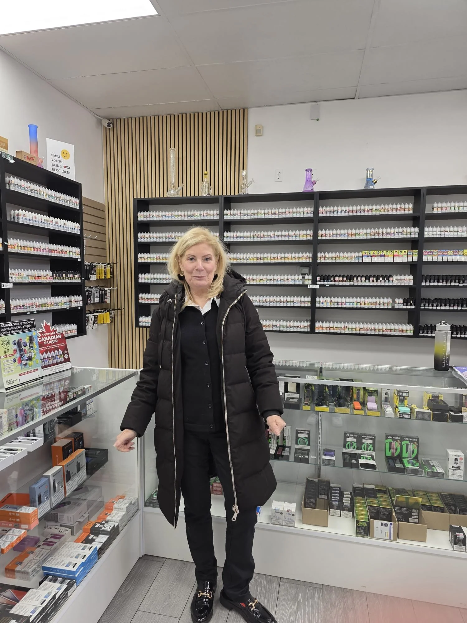 Vape Shop Suzette.jpeg