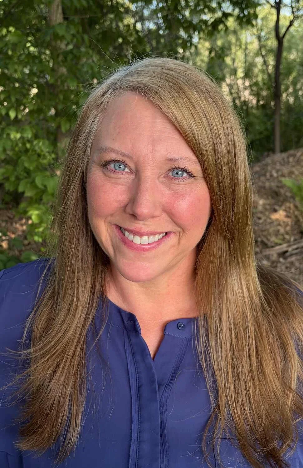 Kelly B Bio Headshot