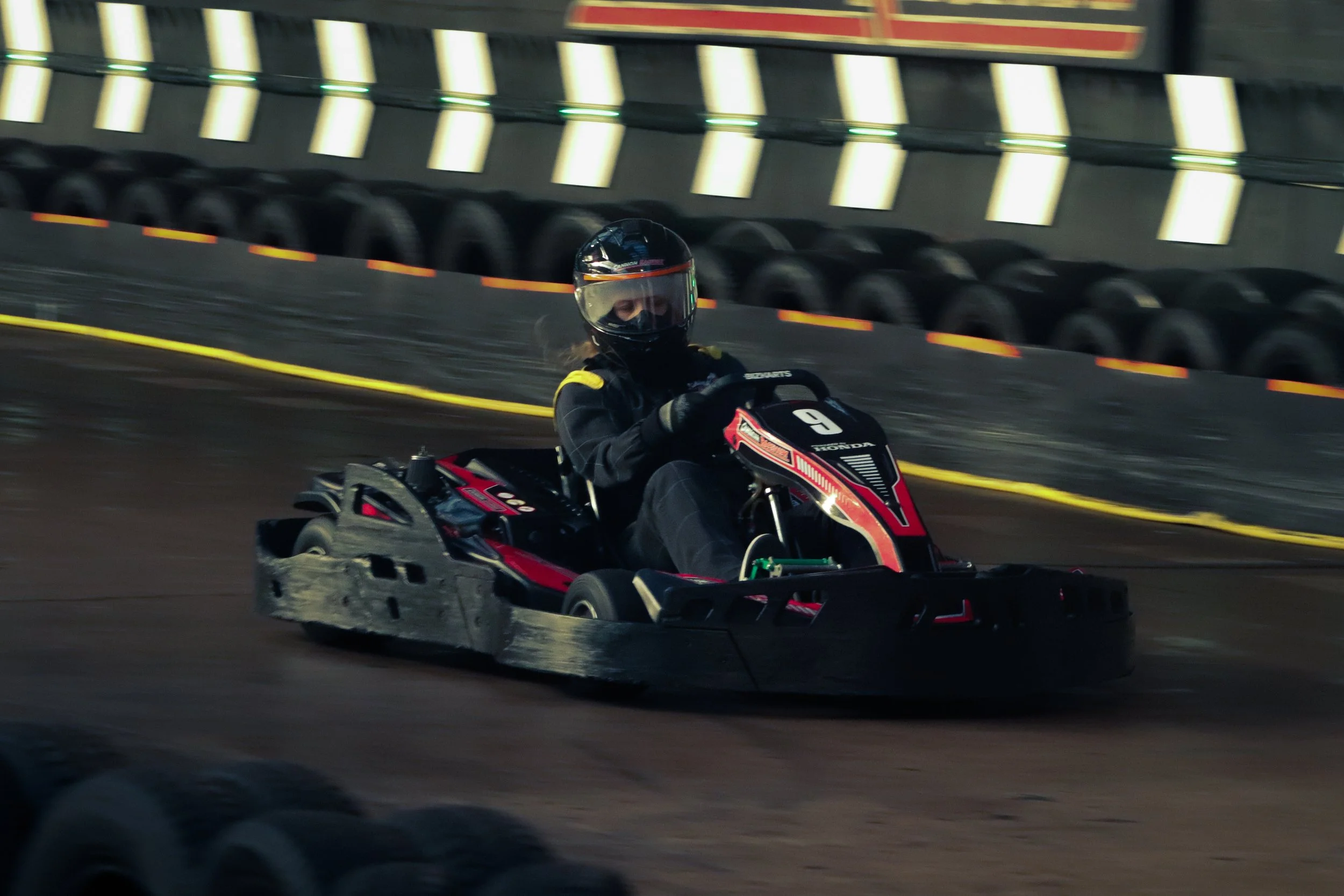 karting overtake-4.jpg