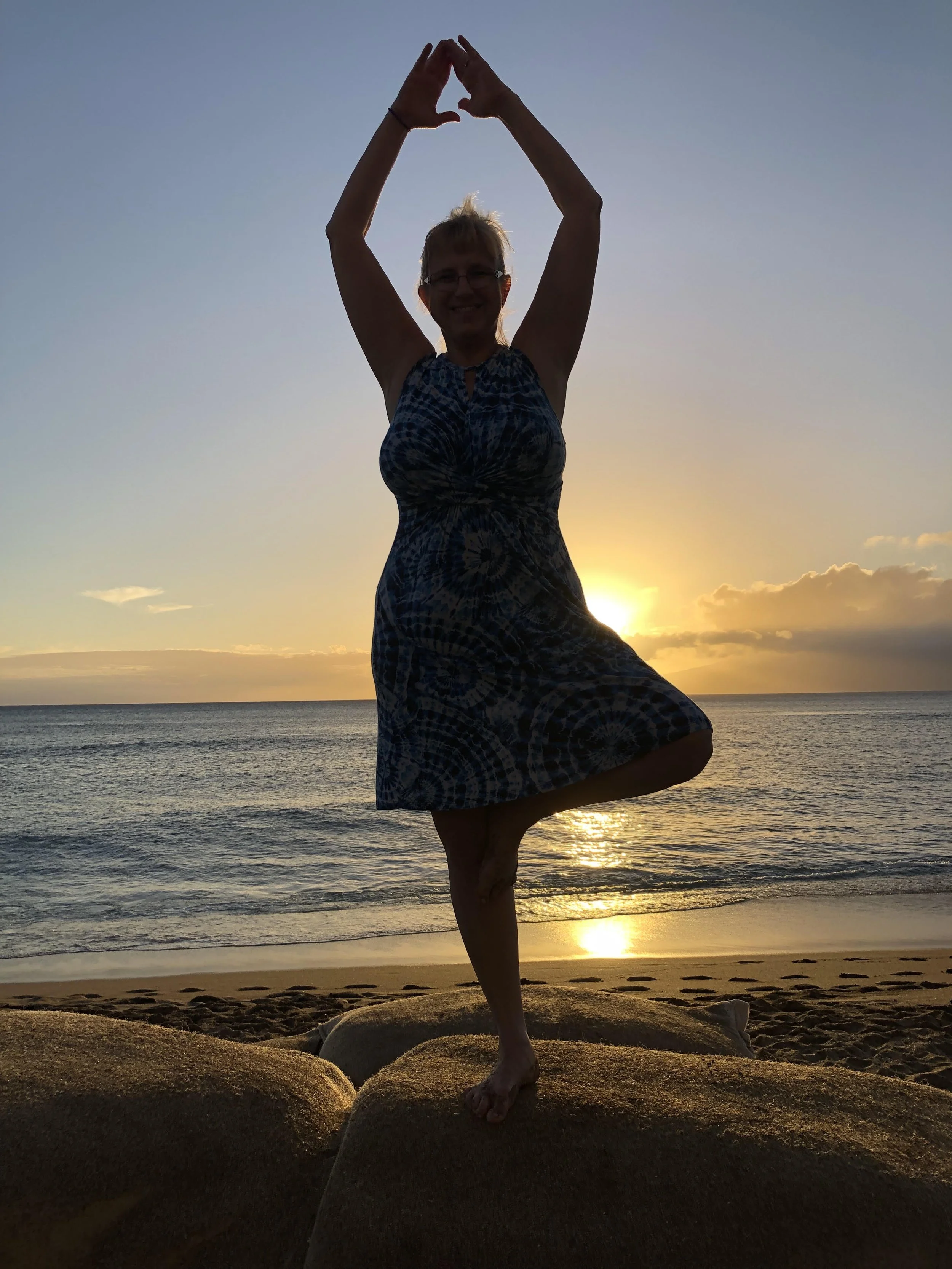 Jeanine Hawaii Sunset Lavishly Travel 