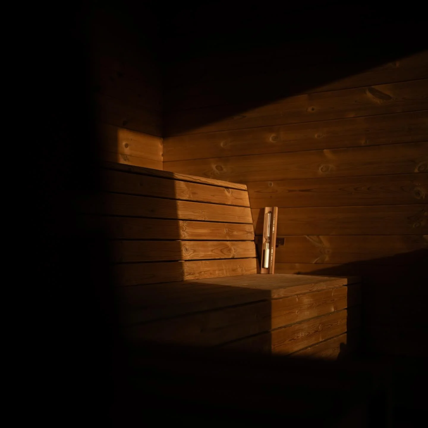 PRIVATE SESSIONS 🌿

As families and friends gather together over the coming weeks, a private session is a great way to reconnect and spend time together in a slightly different, more meaningful and memorable way. 

Enjoy exclusive use for up to 10 p