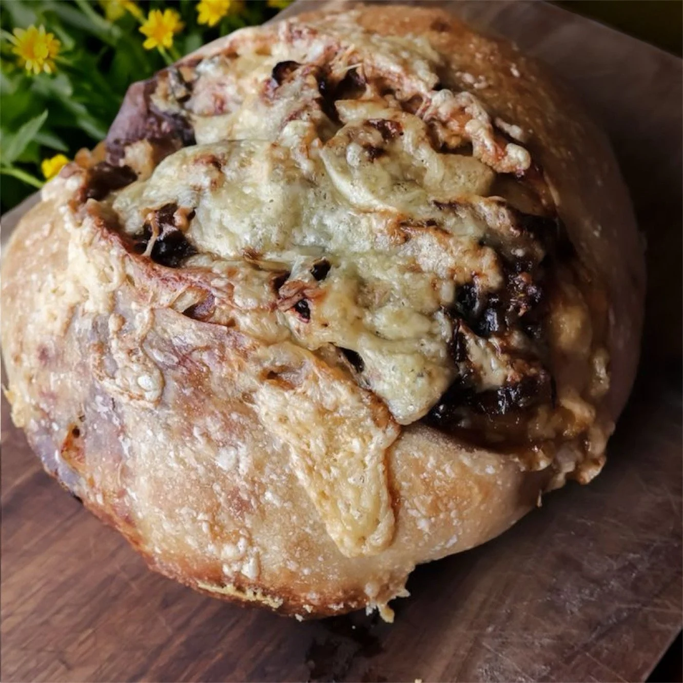 Caramelized Onion & Gouda Cheese Sourdough