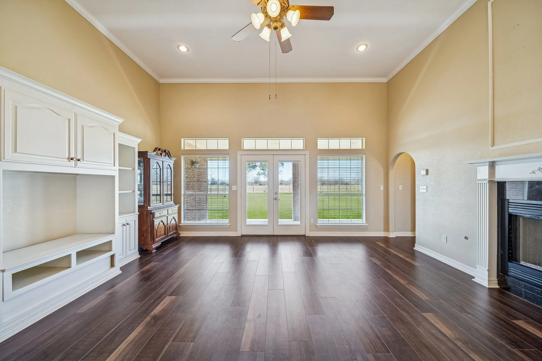 10-web-or-mls-101 County Rd 397, Bay City, TX 77414-008.jpg