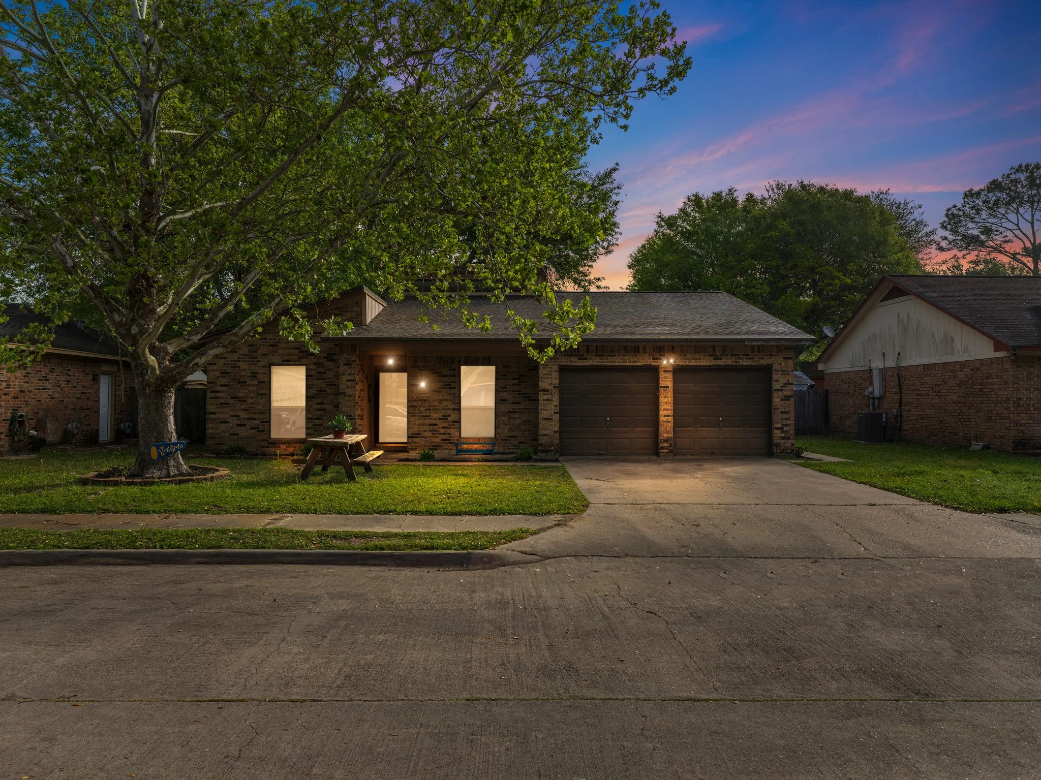 DSC09056-Enhanced-NR.jpg 1.jpg