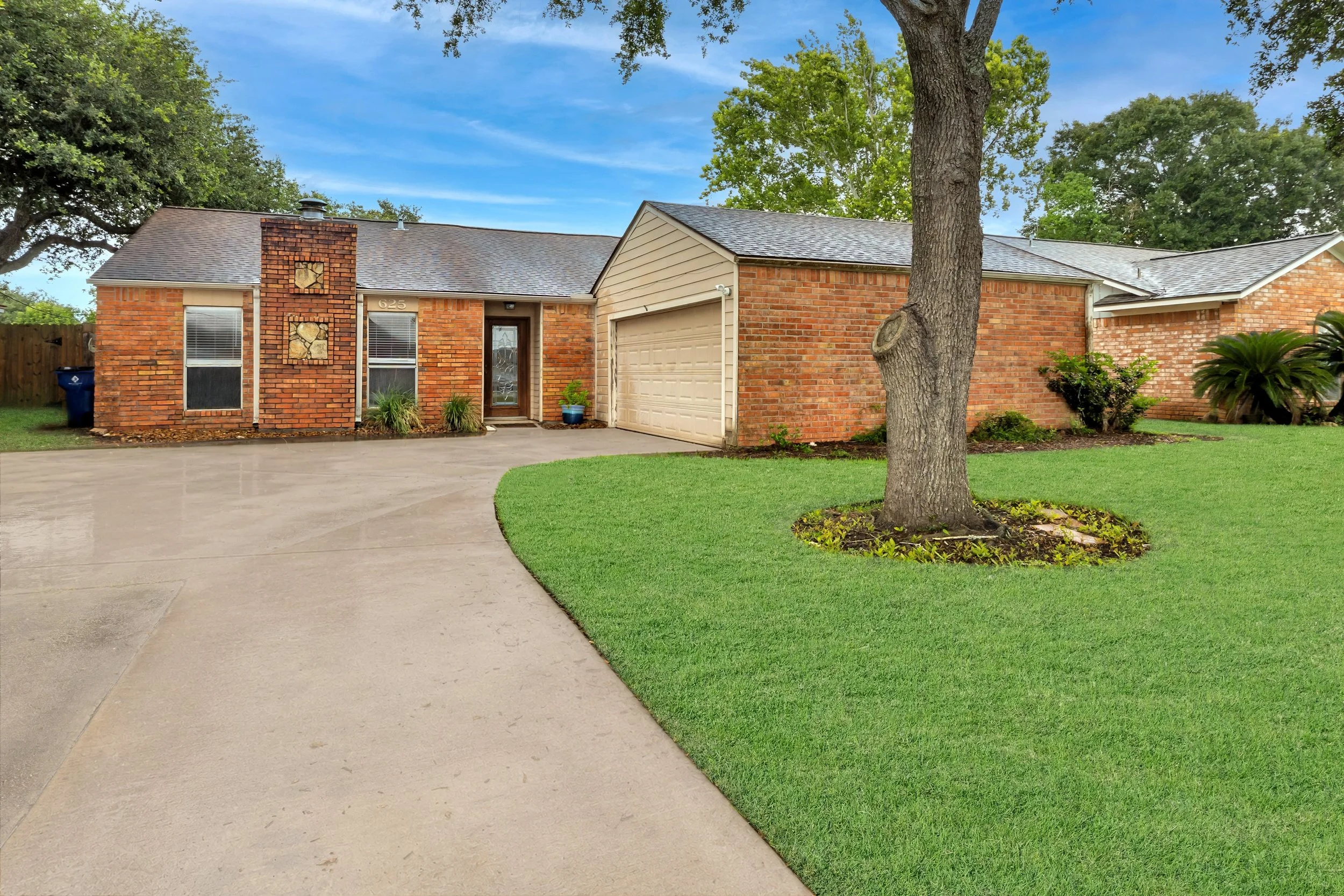 625 S Remington Dr
