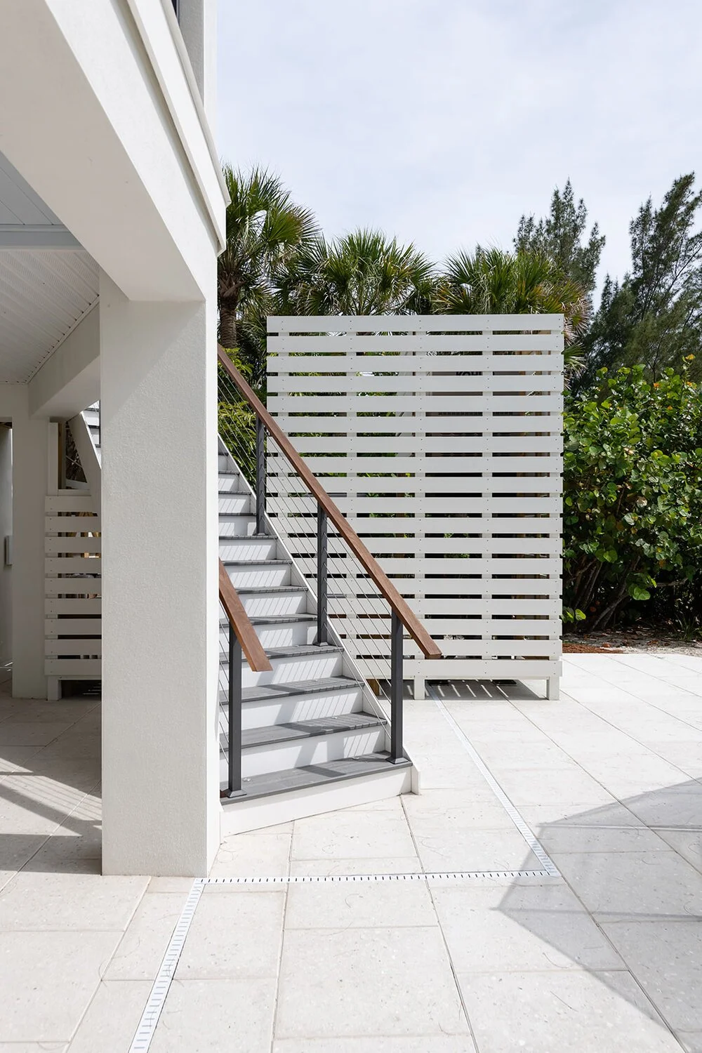 Bayfront-Builders-premier-Manasota-Key-Custom-Homes-album-16.jpg