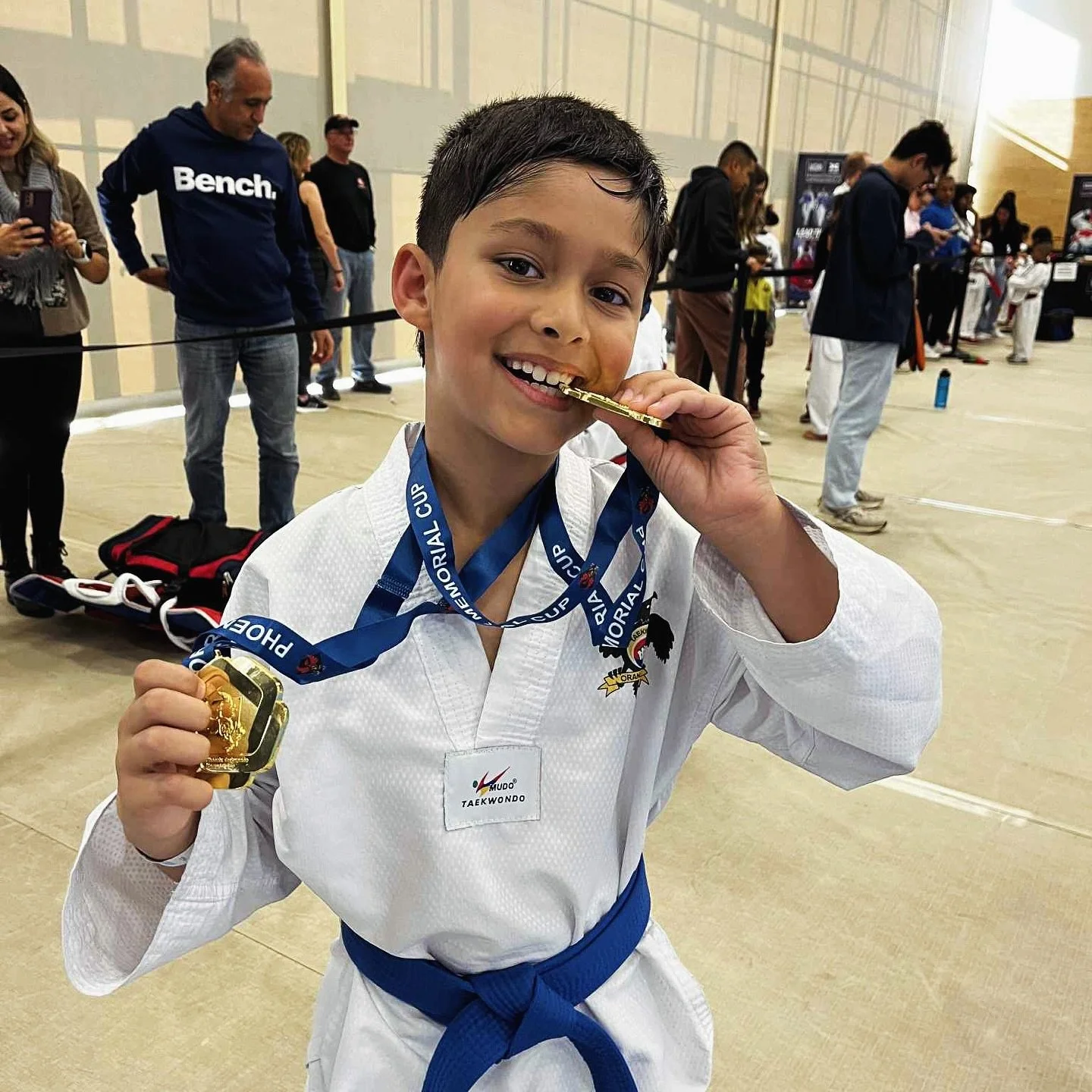 A great weekend at the Phoenix Memorial Cup:

Zavian 🥇🥇
Elena 🥈🥉

Mya - Best Referee! 🏆

Time to prepare for the next event! Let&rsquo;s go 💪

📞(519)938-5388
✉️orangevilletaekwondo@gmail.com
🌐orangevilletaekwondo.ca
📍695 Riddell Road, Unit 2