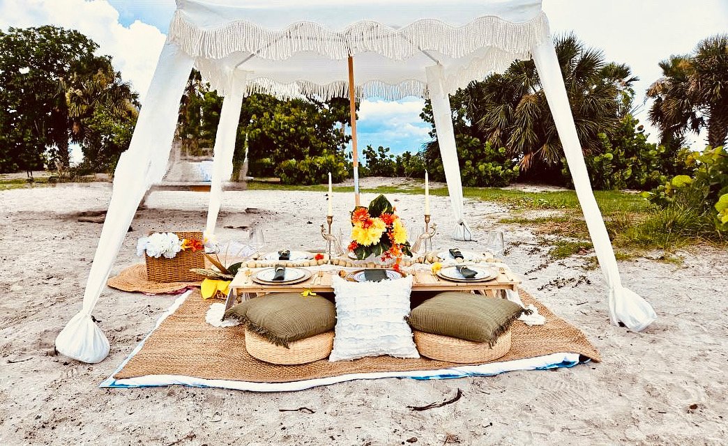 The Cabana Scene