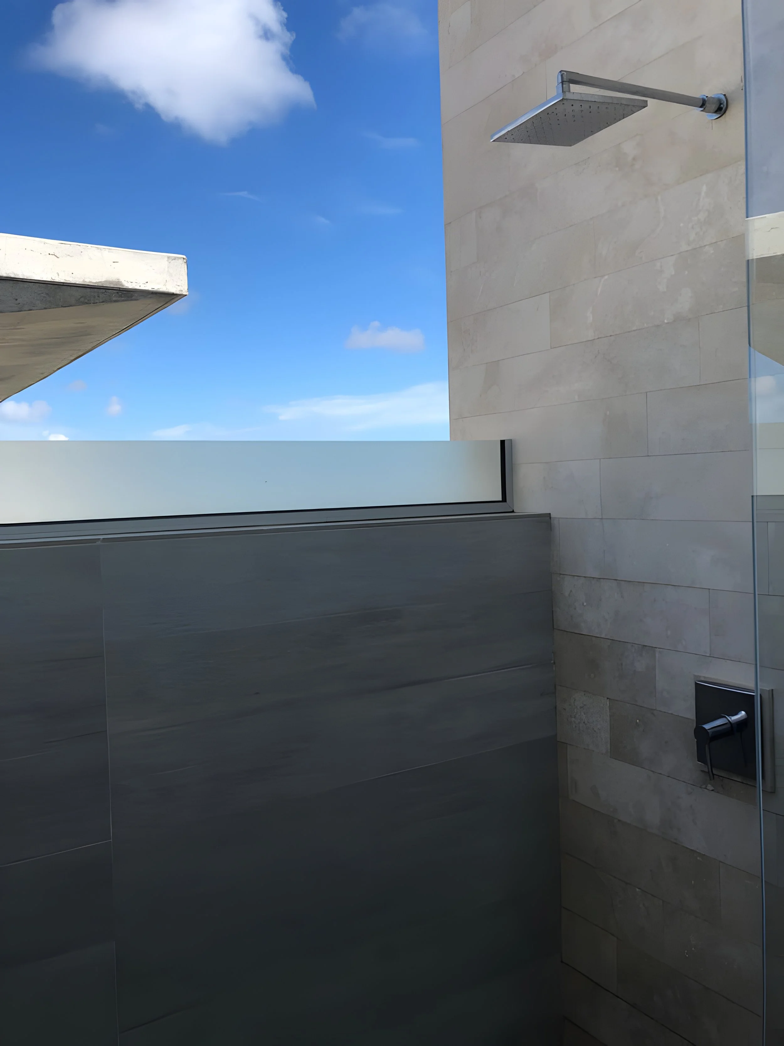casa acqualina 43 - bath.jpg