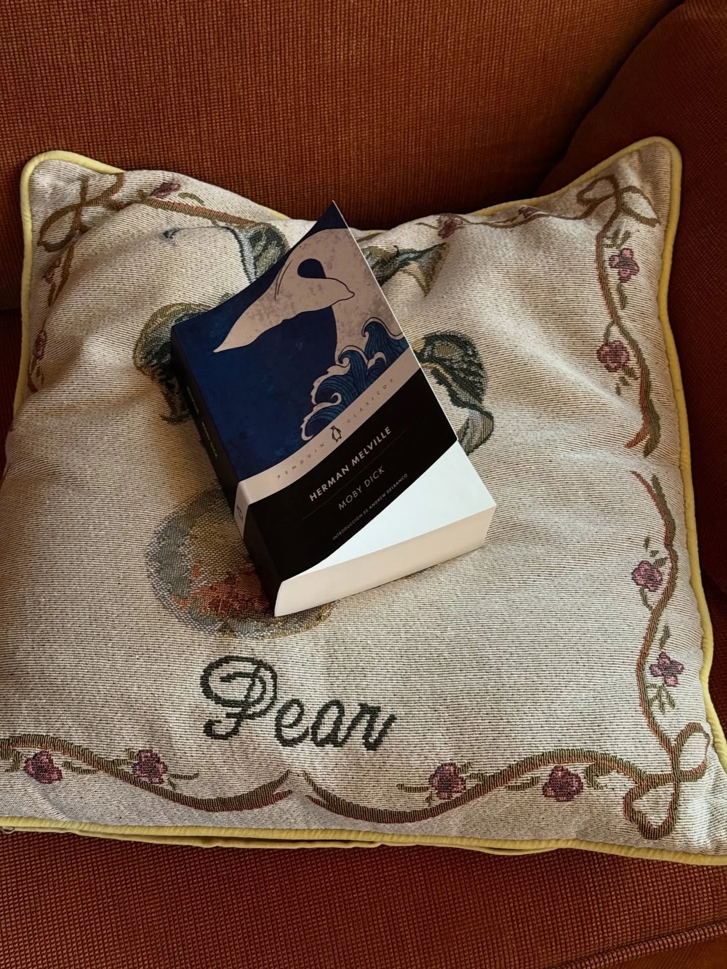 moby dick: a journey

cosas que me han sorprendido:

&bull; me he re&iacute;do ley&eacute;ndolo
&bull; hay mucha belleza en ciertas ideas y fragmentos
&bull; aunque pase cap&iacute;tulos enteros hablando con tecnicismos sobre la caza de ballenas, he 