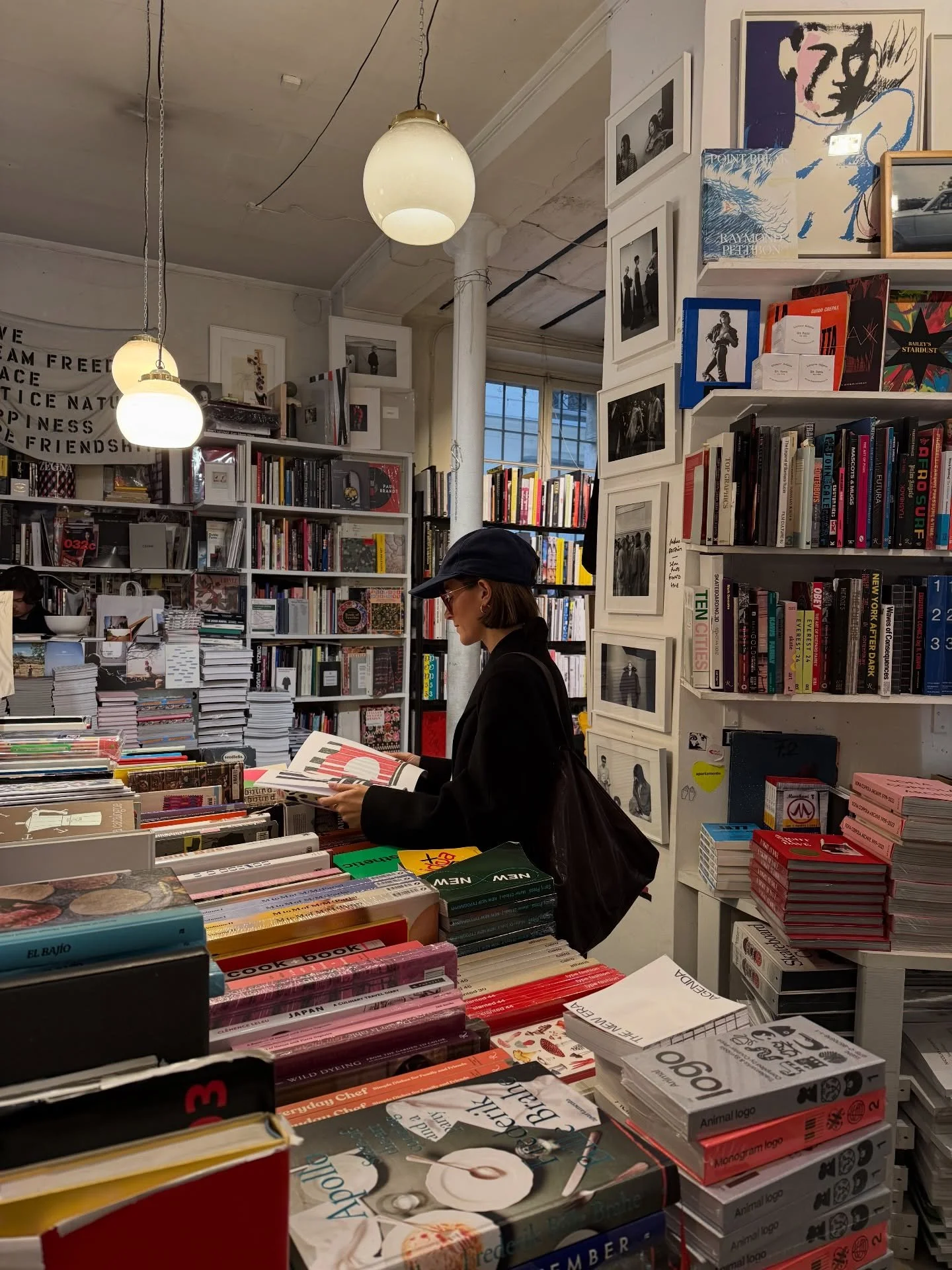 paris book hunting