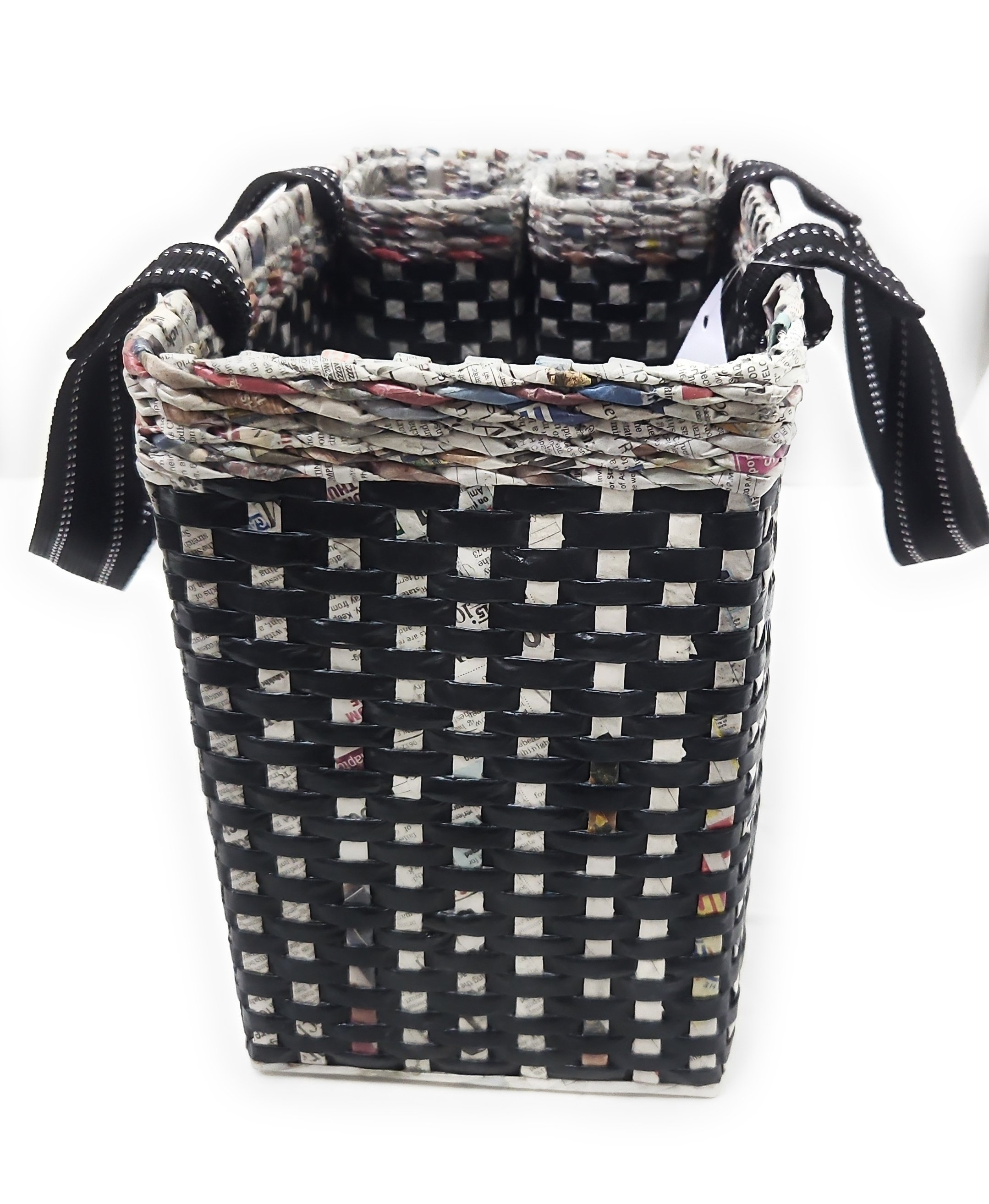 Handbag with bottle holders
