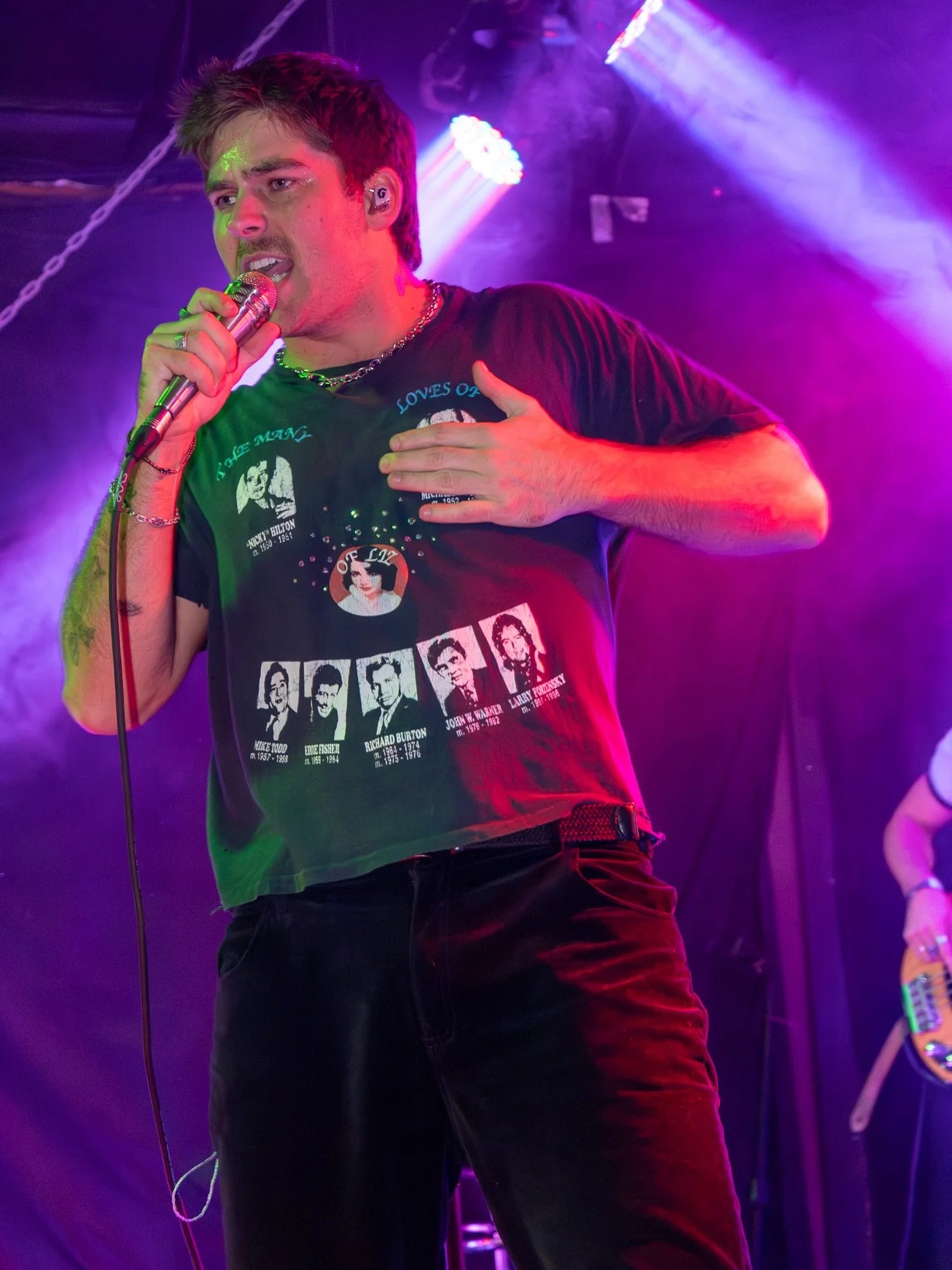 GUNNAR 10/25/25 Denver, CO 

&bull; @gunnar 
&bull; shot for @socialcasonline 
#singersongwriter #musician #music #passion #concert #concertphotography #concertvideo #memories #instamusic #liveconcert #livemusicphotography #livemusic #denverbands #de