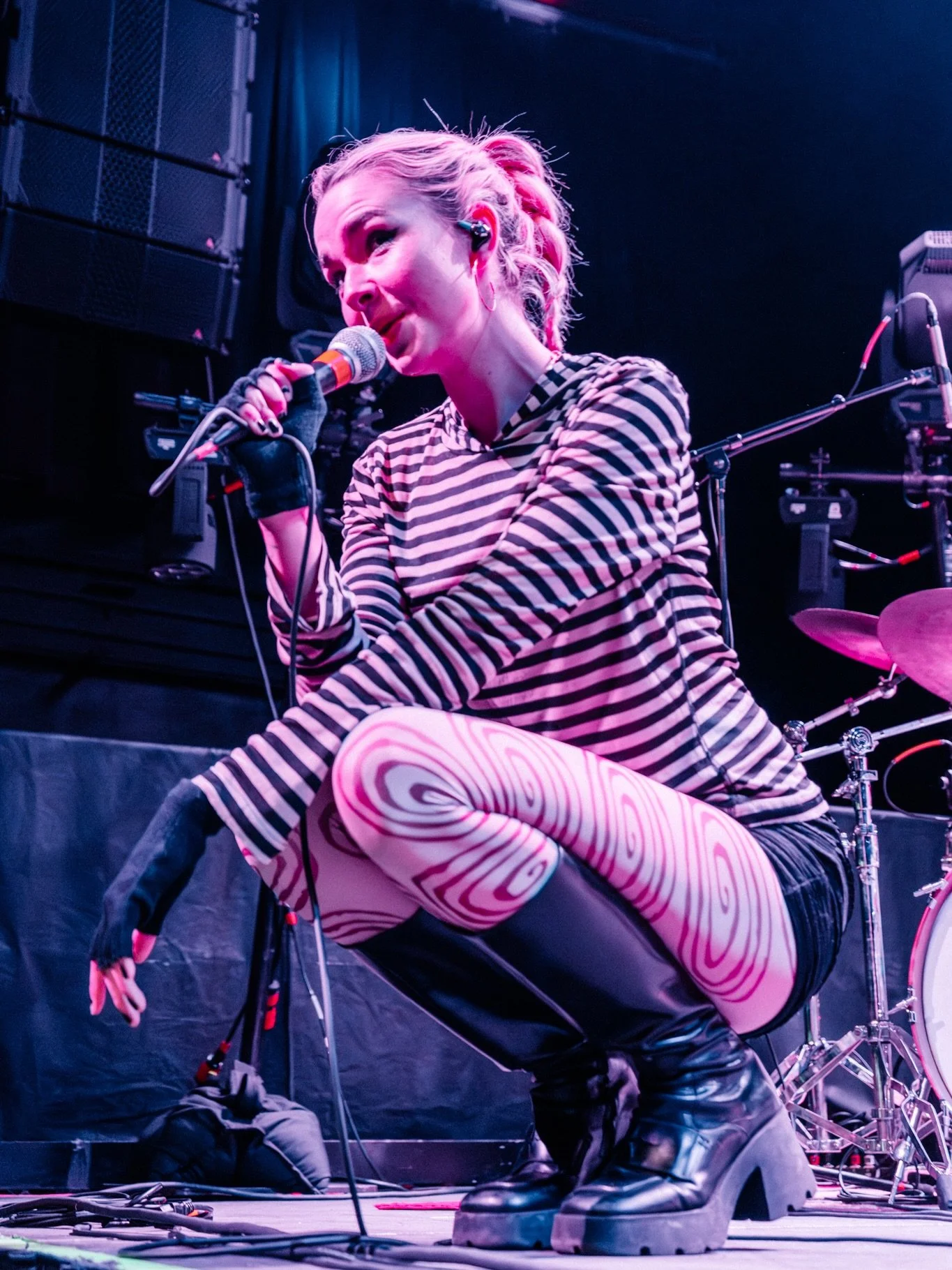 Lydia Night 11/29/25 Denver, CO 

&bull; @lydianight 
&bull; shot for @socialcasonline 
#lydianight #concert #concertphotography #concertphotographer #lydianightpics