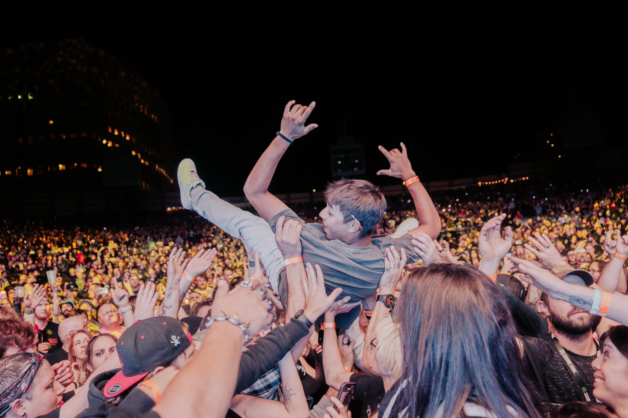 breaking benjamin-21.jpg