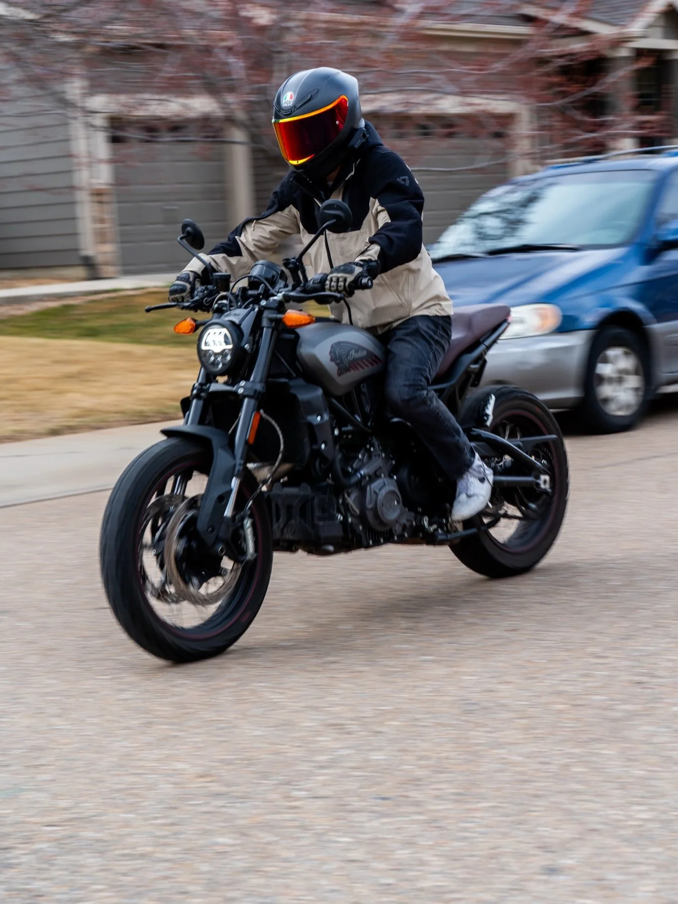 🏍️🏁🤙🏼
&bull;
&bull; @seanad105 
#coloradophotography #coloradophotographer #motorcycle #motorcyclephotography #motorcycleofinstagram
